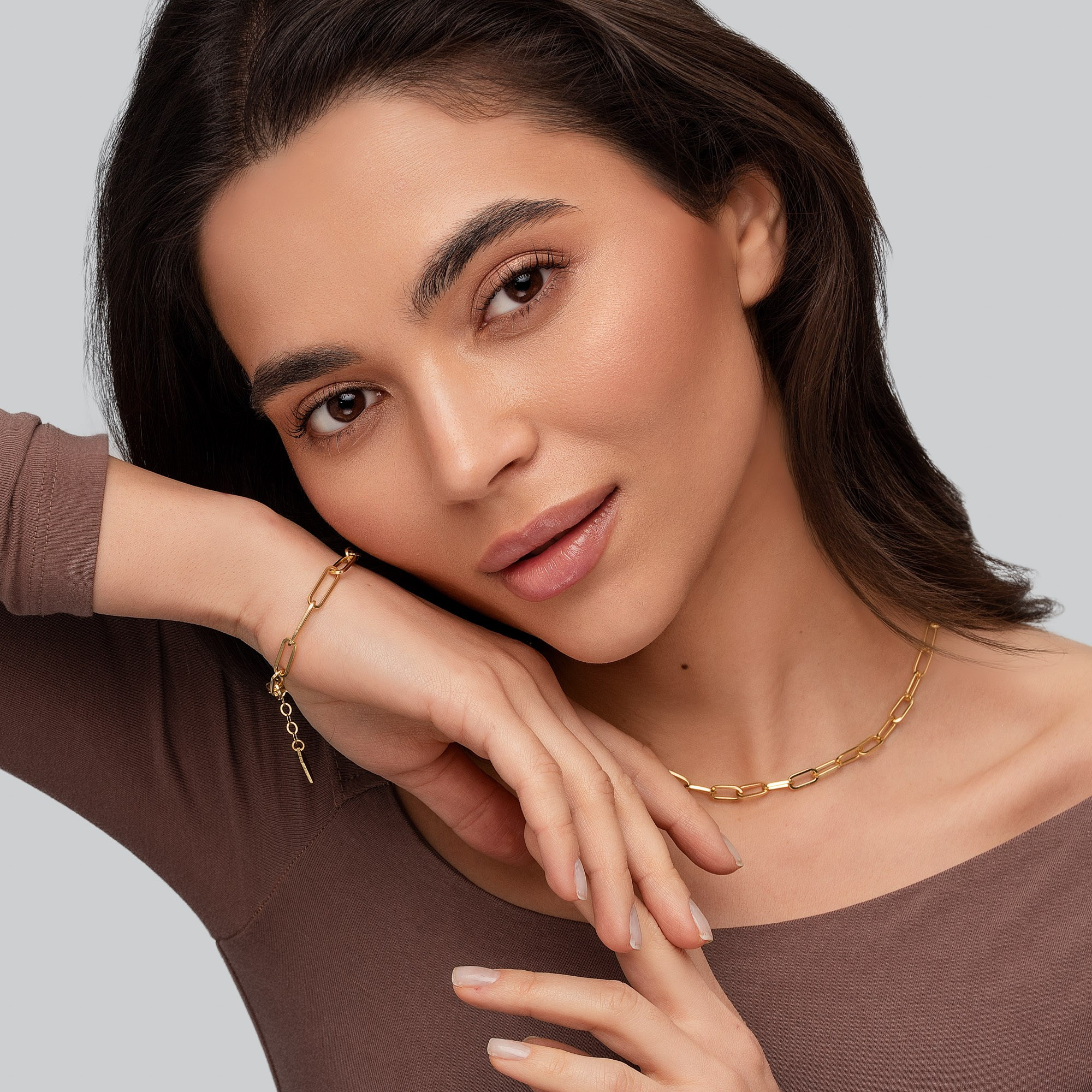 Предметний фотограф Чернівці для інтернет магазину, сайту, каталогу, контент для бізнесу