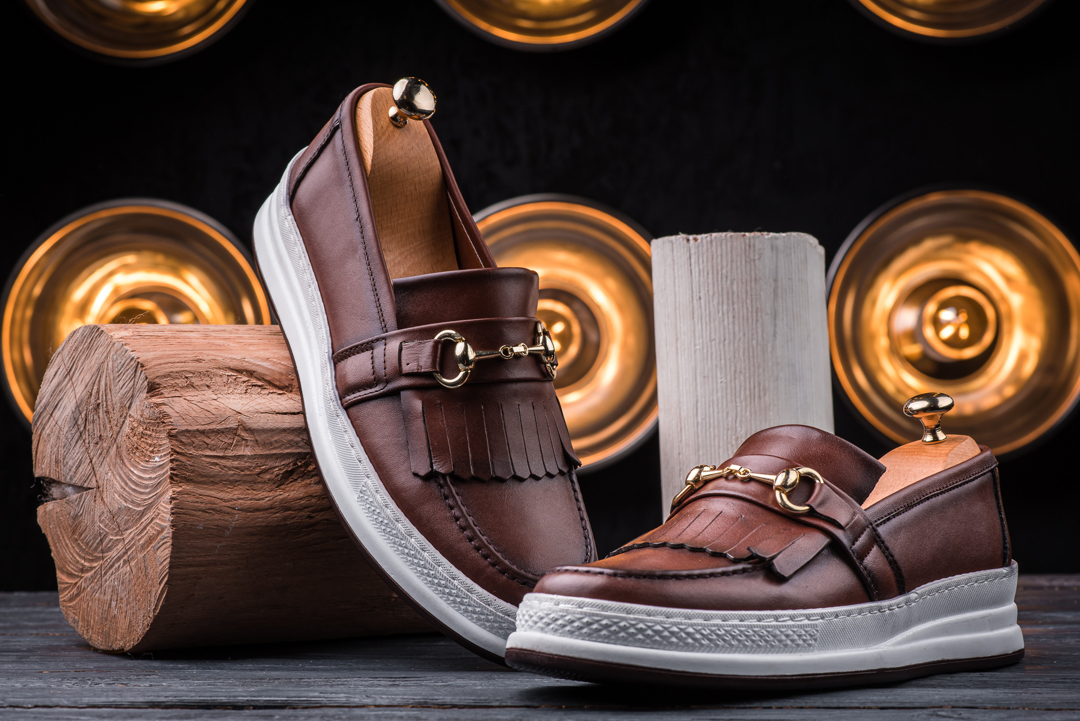 Предметна та каталожна фотографія. Предметний фотограф Чернівці для інтернет магазину, сайту, каталогу, контент для бізнесу