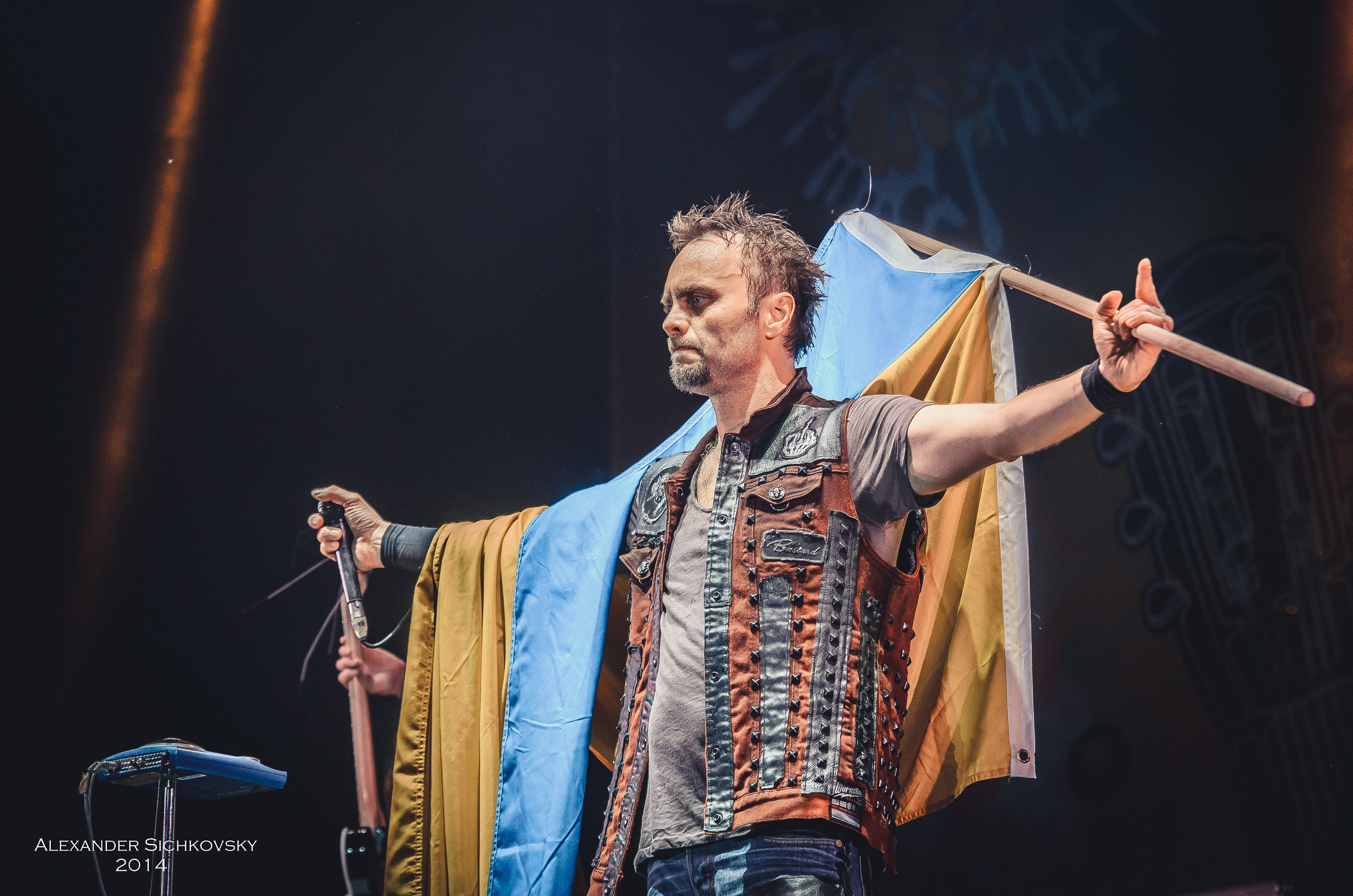 Індивідуальні зйомки та репортаж подій. Предметний фотограф Чернівці для інтернет магазину, сайту, каталогу, контент для бізнесу