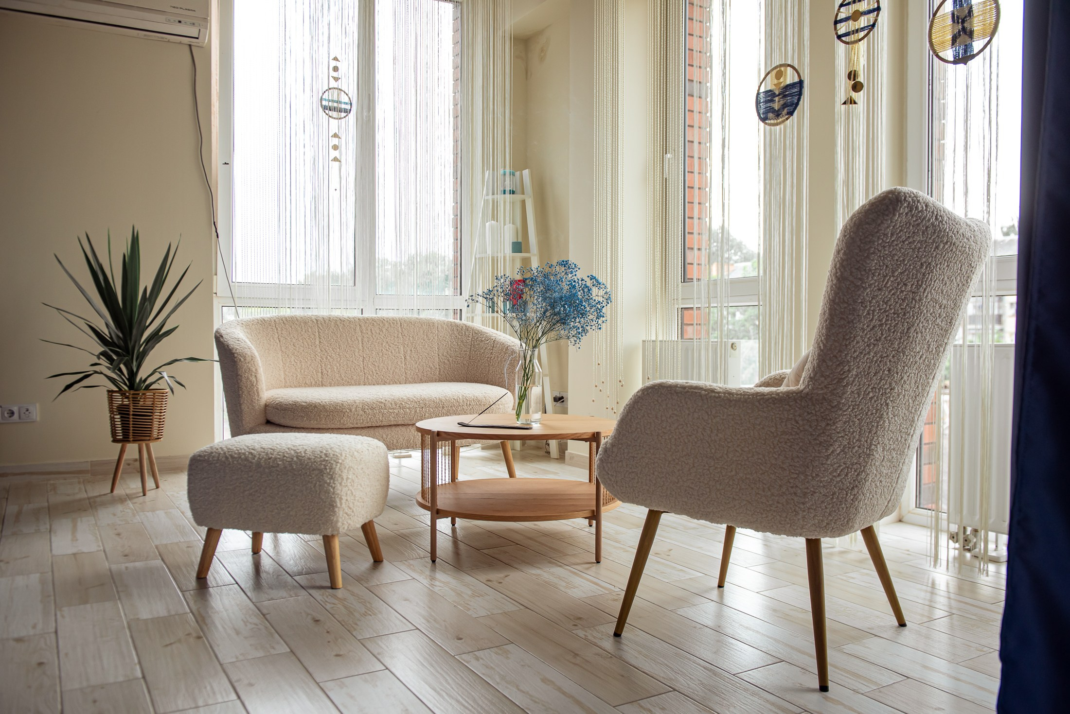 Інтер'єрна фотографія, інтер'єрний фотограф Чернівці, фото для закладу. Предметний фотограф Чернівці для інтернет магазину, сайту, каталогу, контент для бізнесу