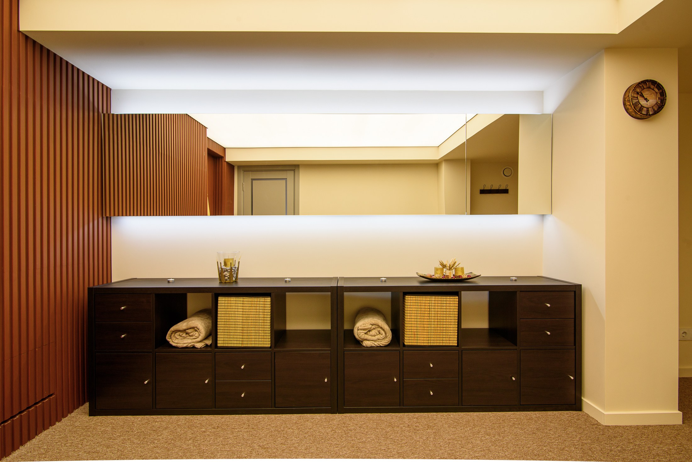 Інтер'єрна фотографія, інтер'єрний фотограф Чернівці, фото для закладу. Предметний фотограф Чернівці для інтернет магазину, сайту, каталогу, контент для бізнесу