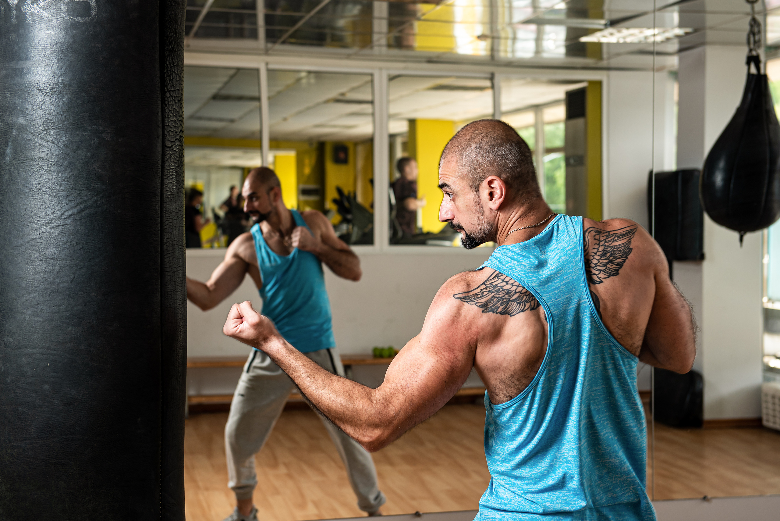 Іміджеві та рекламні фото. Предметний фотограф Чернівці для інтернет магазину, сайту, каталогу, контент для бізнесу
