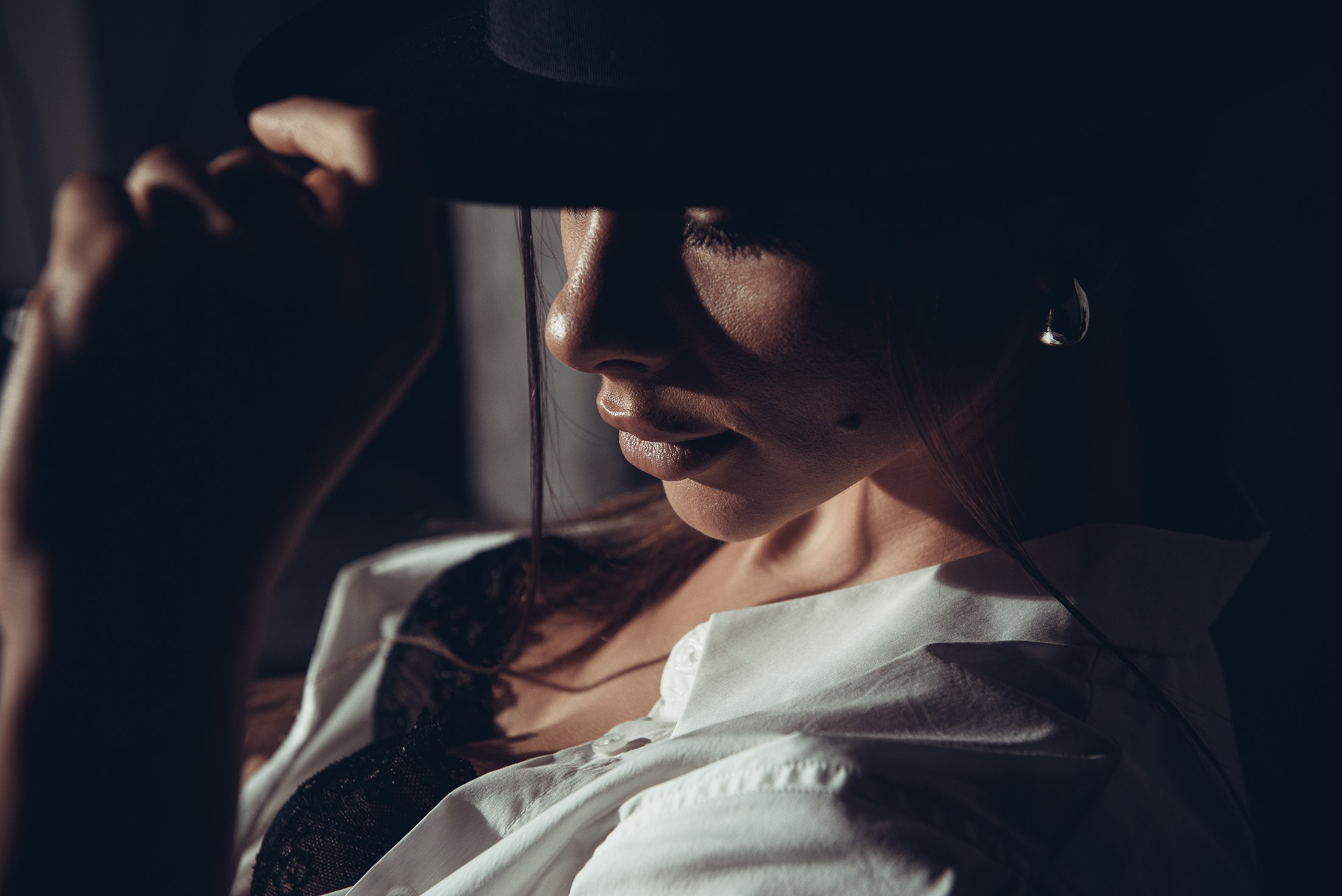 Індивідуальні зйомки та репортаж подій. Предметний фотограф Чернівці для інтернет магазину, сайту, каталогу, контент для бізнесу