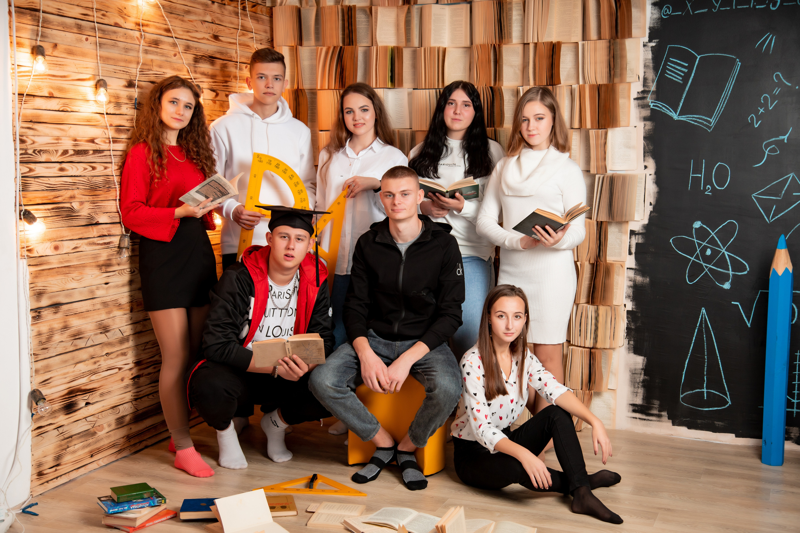 Шкільна студійна зйомка. Фотограф Катерина Ковальчук