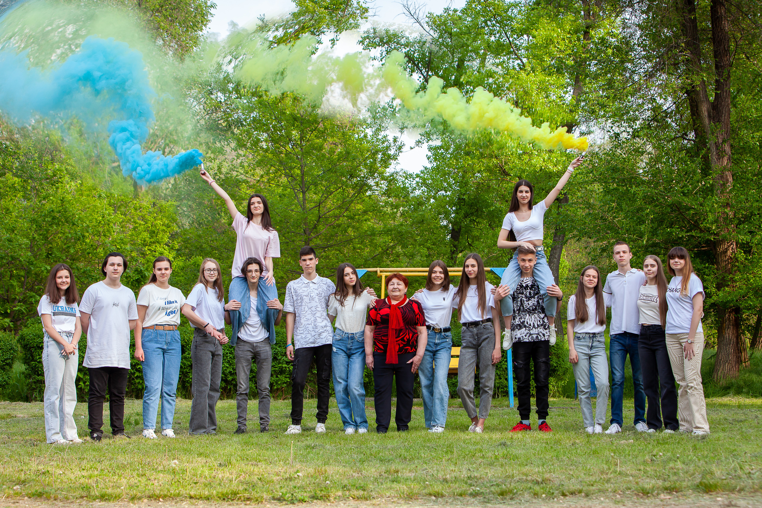 Вулична зйомка школярів (Дубова роща). Фотограф Катерина Ковальчук