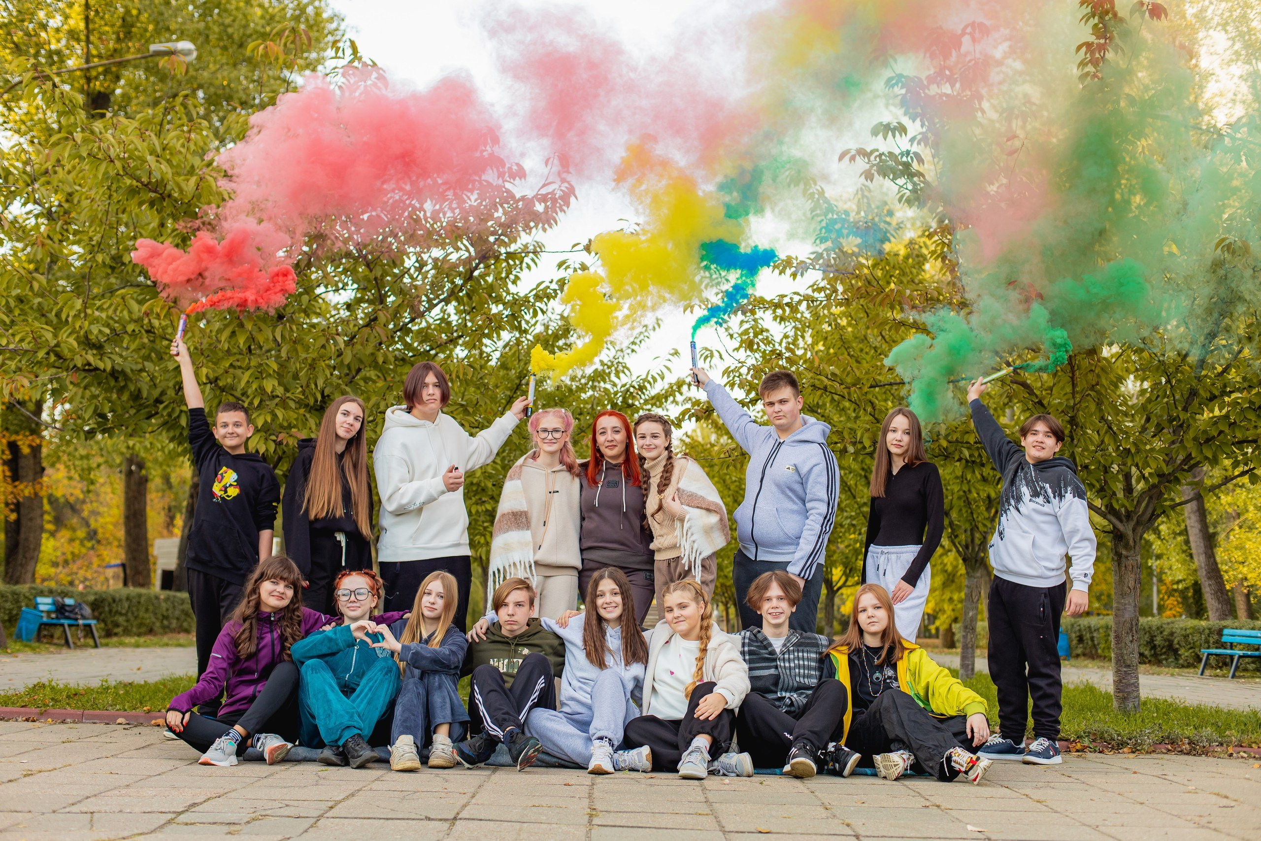 Вулична зйомка школярів (Дубова роща). Фотограф Катерина Ковальчук