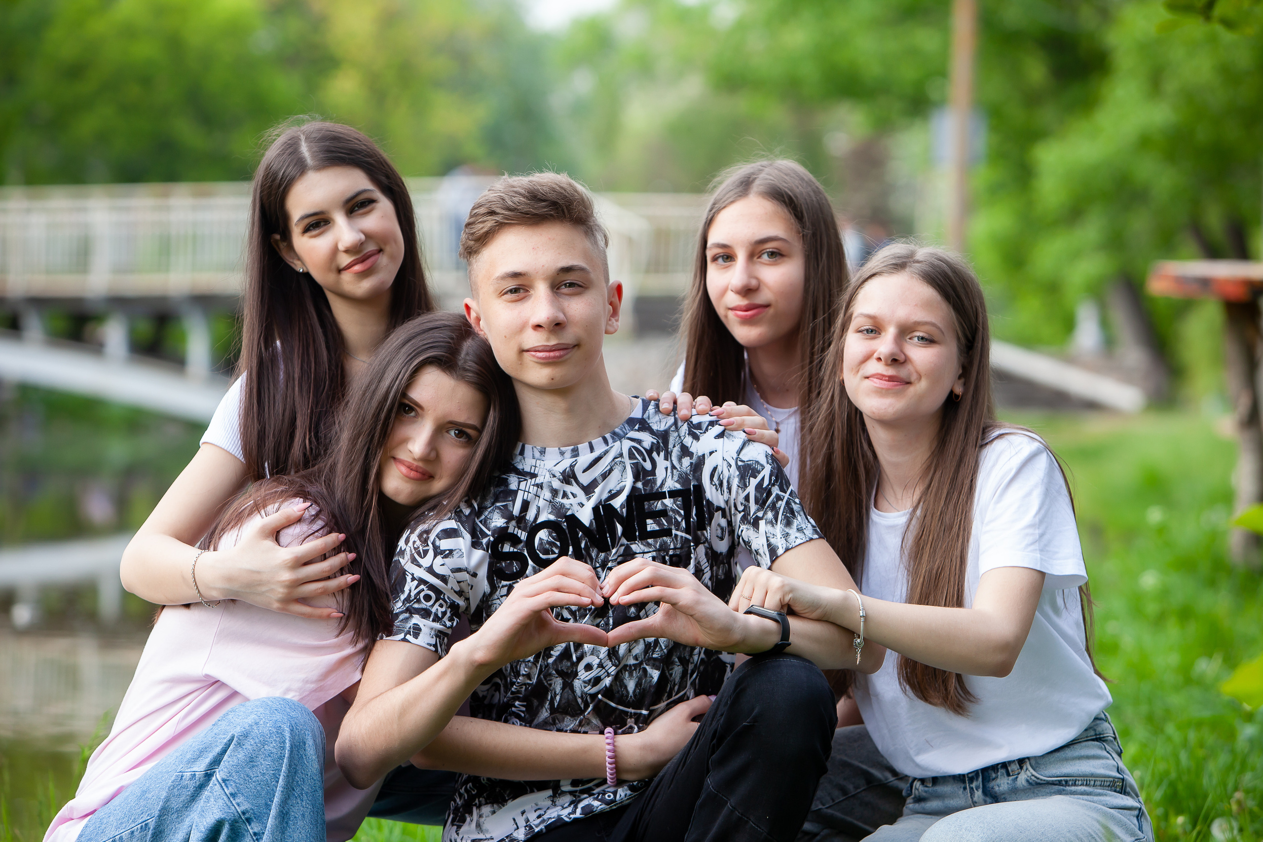 Вулична зйомка школярів (Дубова роща). Фотограф Катерина Ковальчук