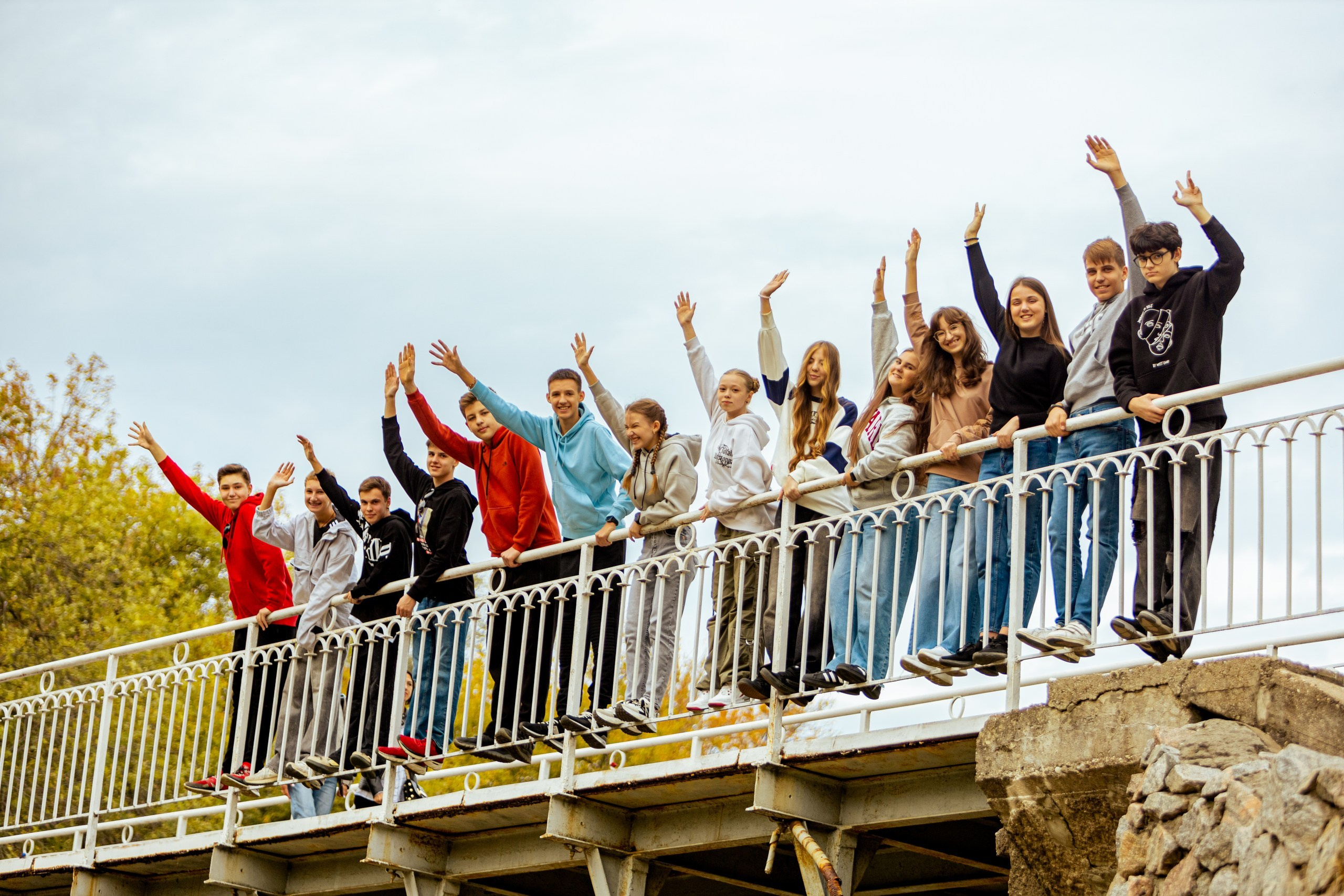 Вулична зйомка школярів (Дубова роща). Фотограф Катерина Ковальчук