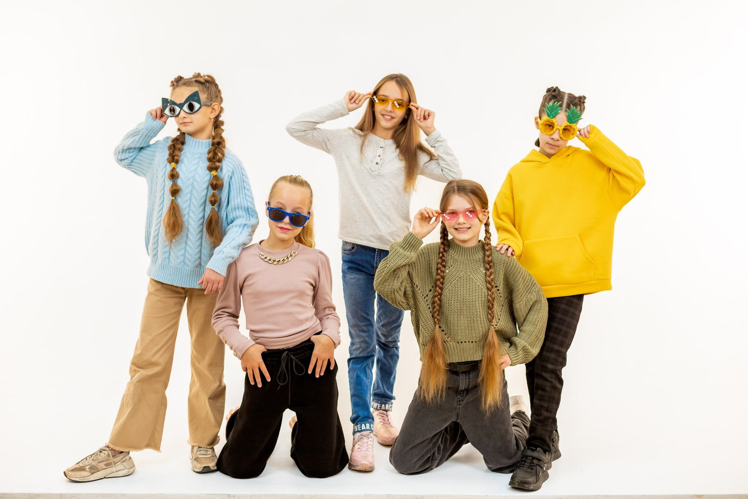 Шкільна студійна зйомка. Фотограф Катерина Ковальчук