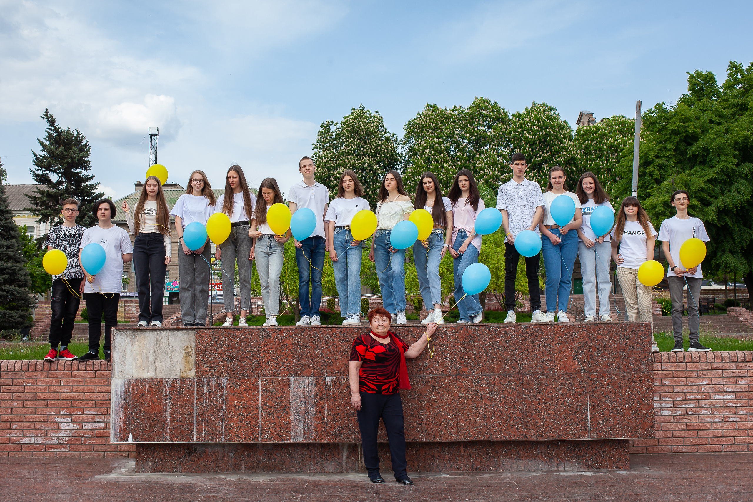 Вулична зйомка школярів (Дубова роща). Фотограф Катерина Ковальчук