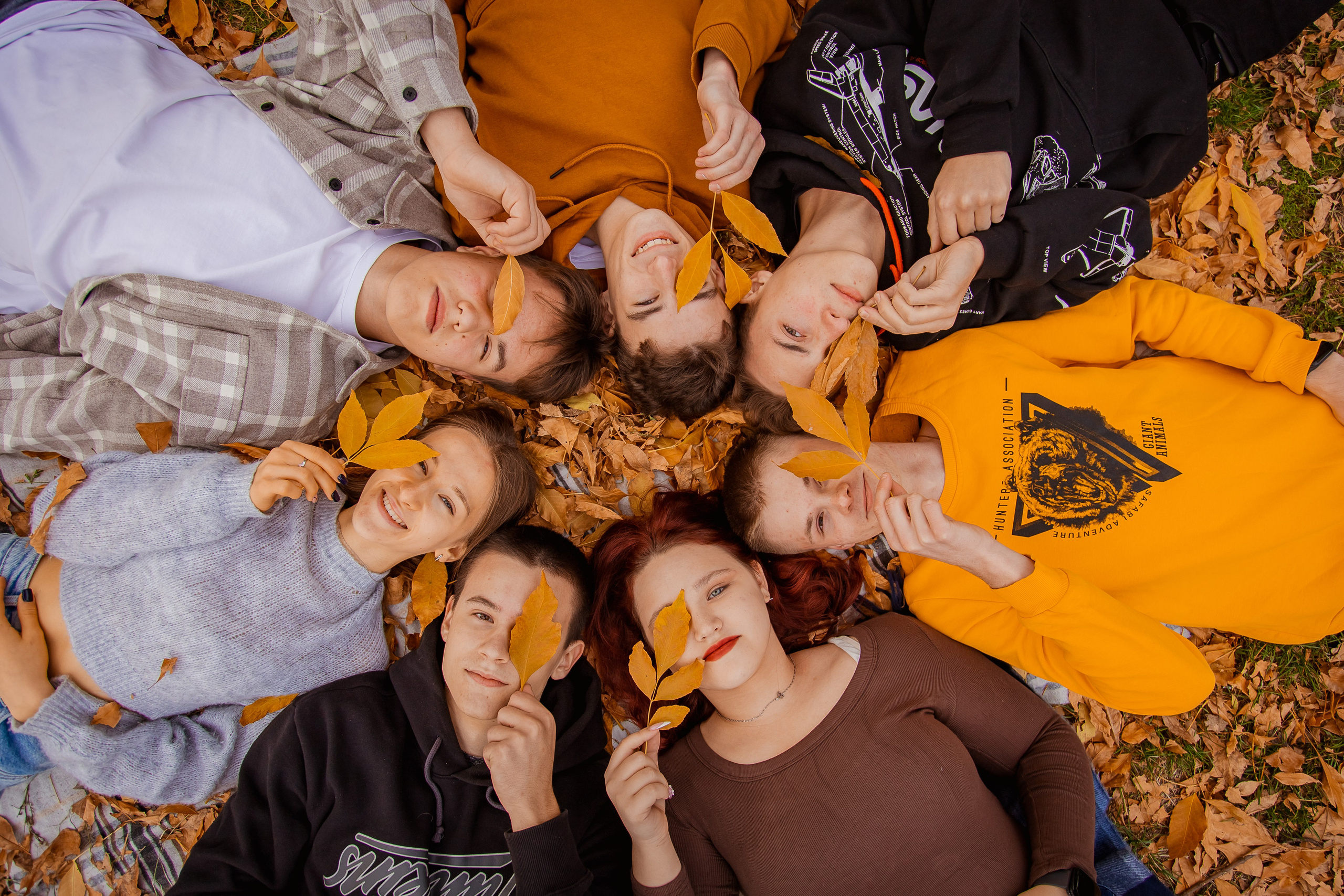 Вулична зйомка школярів (Дубова роща). Фотограф Катерина Ковальчук