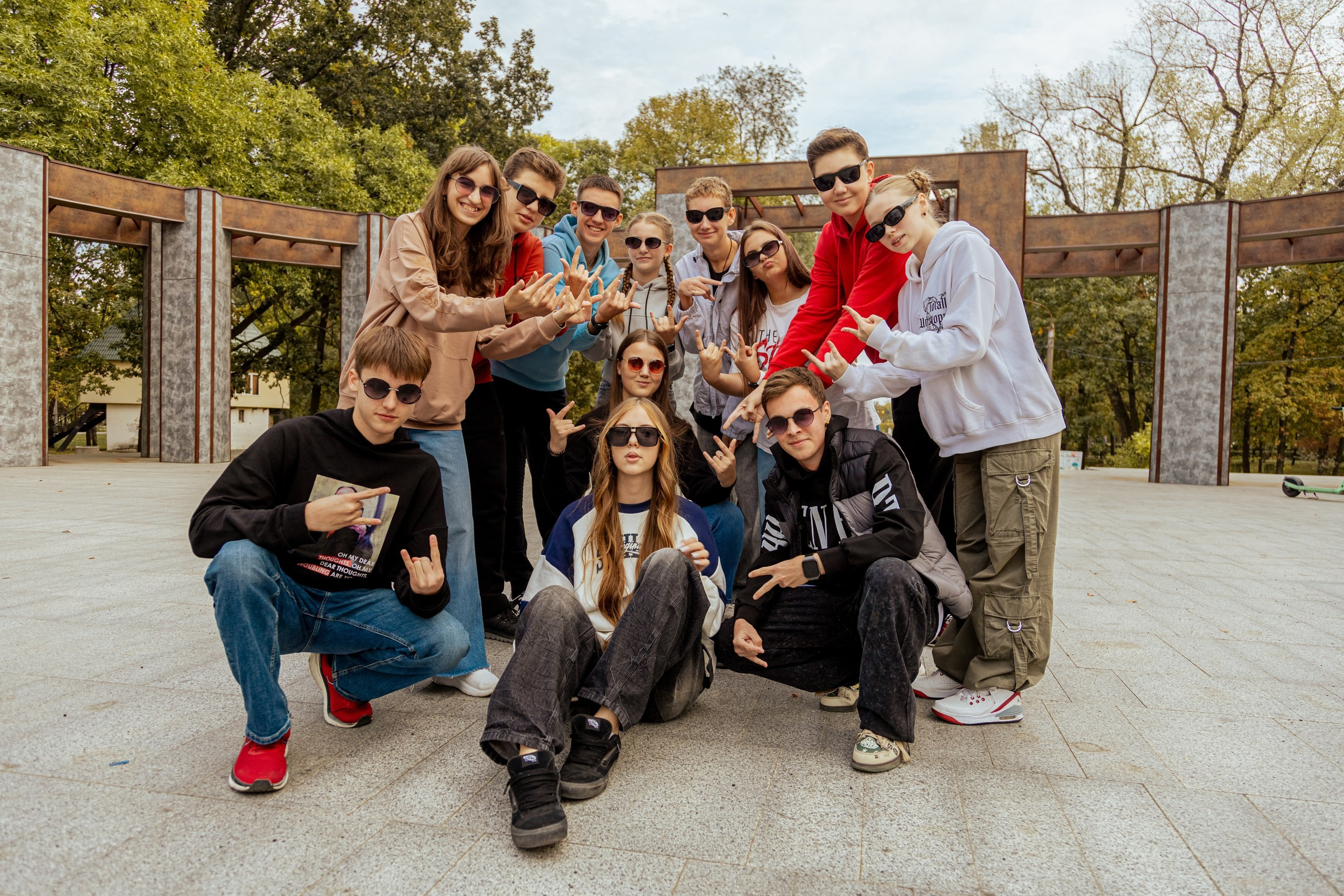 Вулична зйомка школярів (Дубова роща). Фотограф Катерина Ковальчук