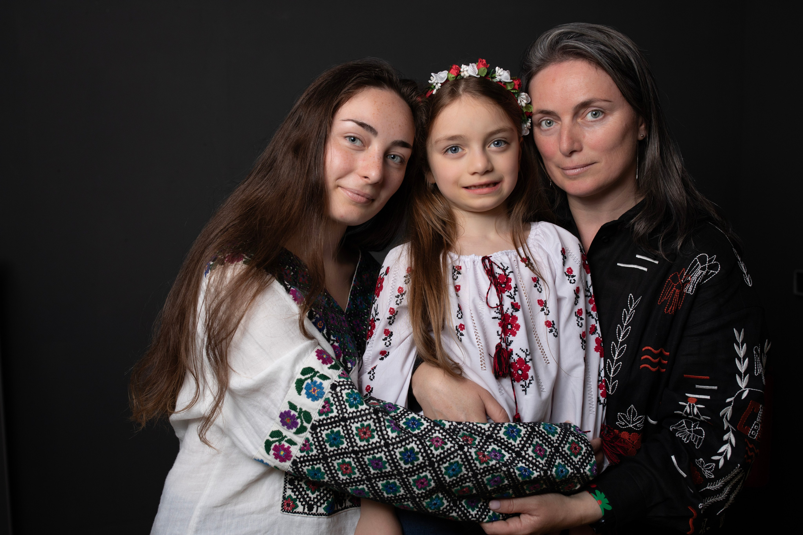 Фото проект «День Вишиванки в Українському Домі». Наталя Твердохліб - дитячий та сімейний фотограф в Дрездені, Німеччина