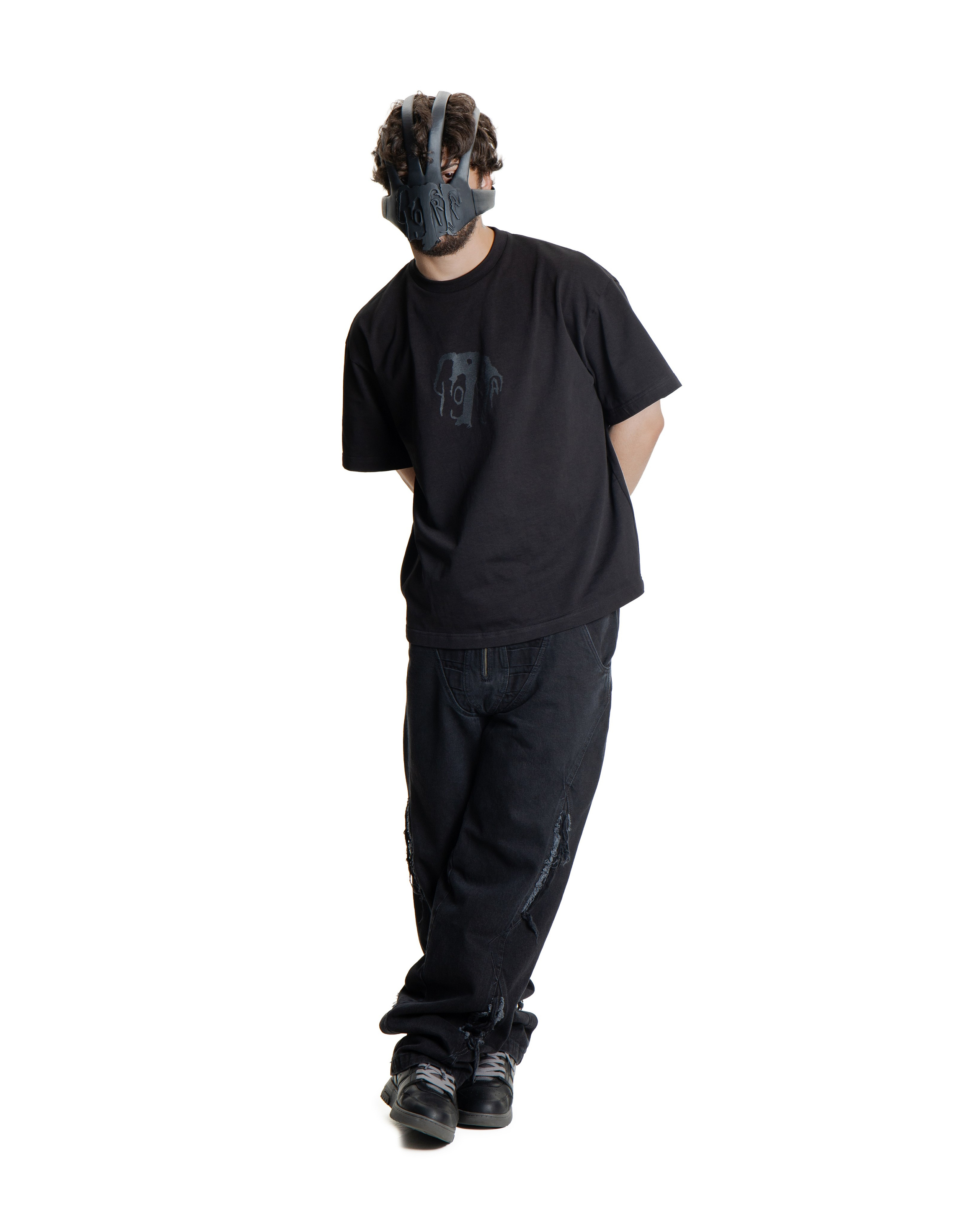 Yora Lookbook. Fotograf Mody Warszawa | MOKS — 3D Artist & Creative Director