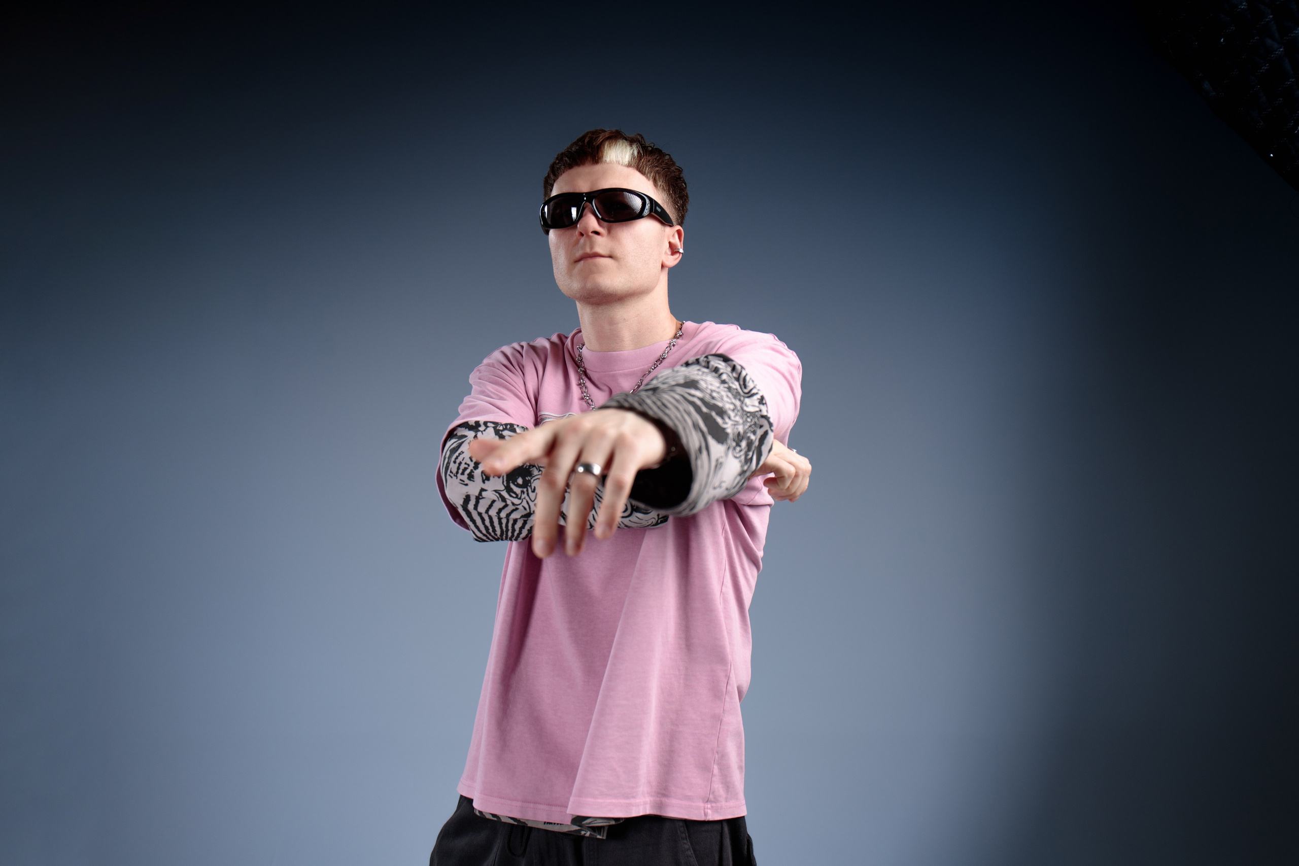 Andrii. Photographer Warsaw | MOKS — 3D Artist & Creative Director