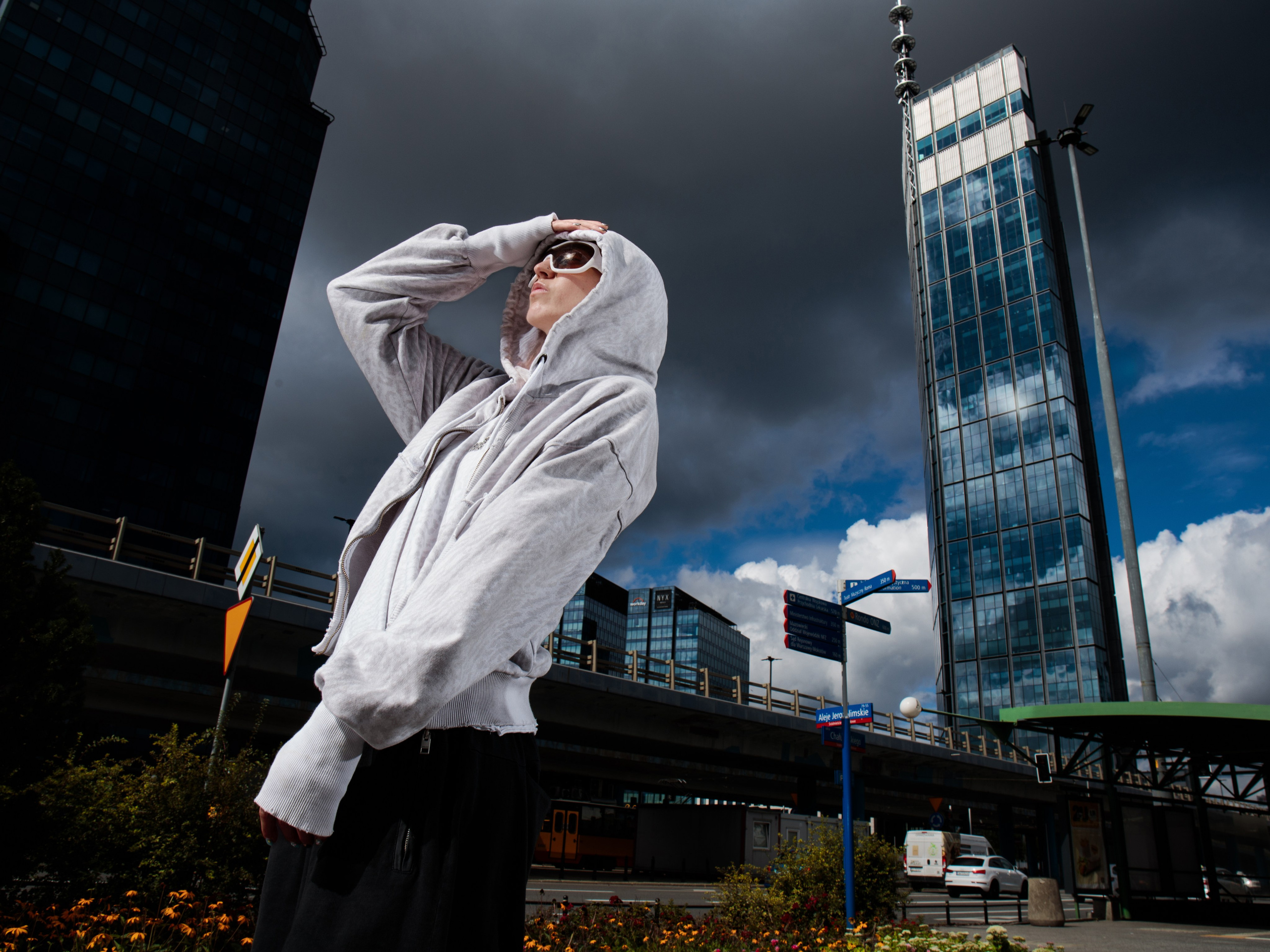 WiFi. Fotograf Warszawa | MOKS — 3D Artist & Dyrektor Kreatywny