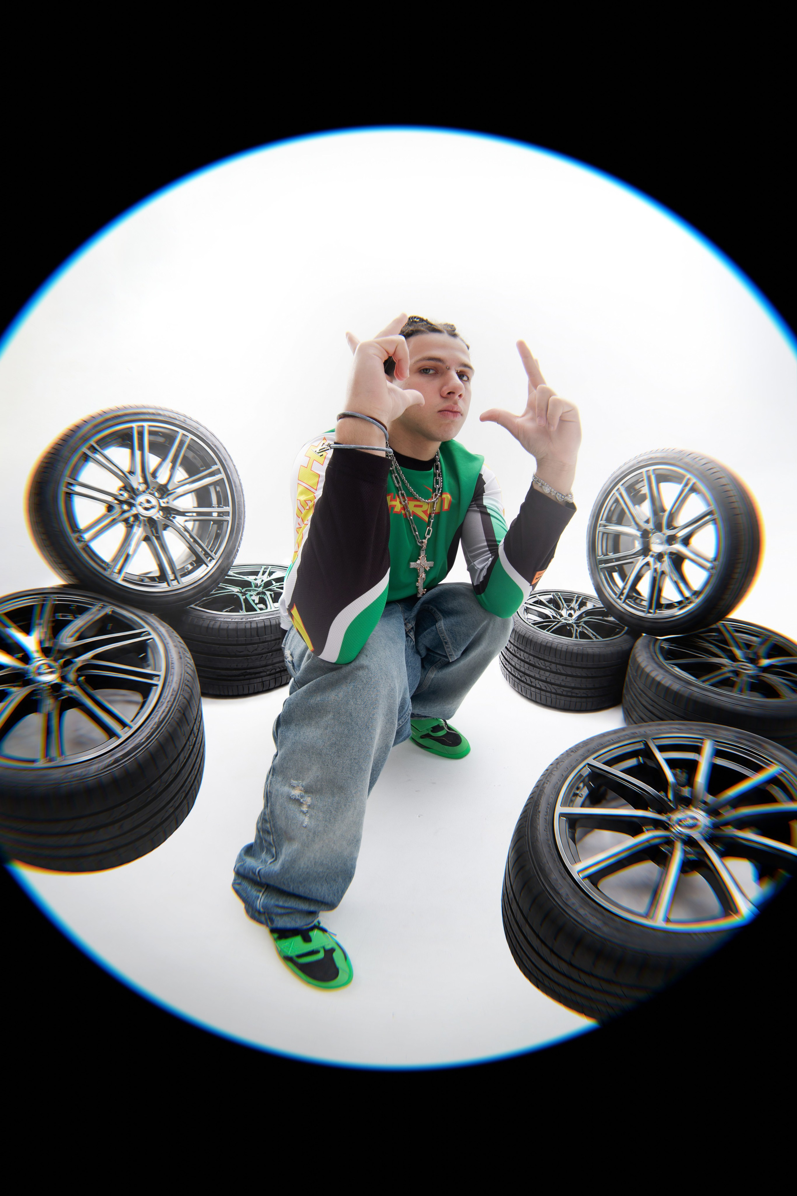Radik. Photographe Varsovie | MOKS — Artiste 3D & Directeur Créatif
