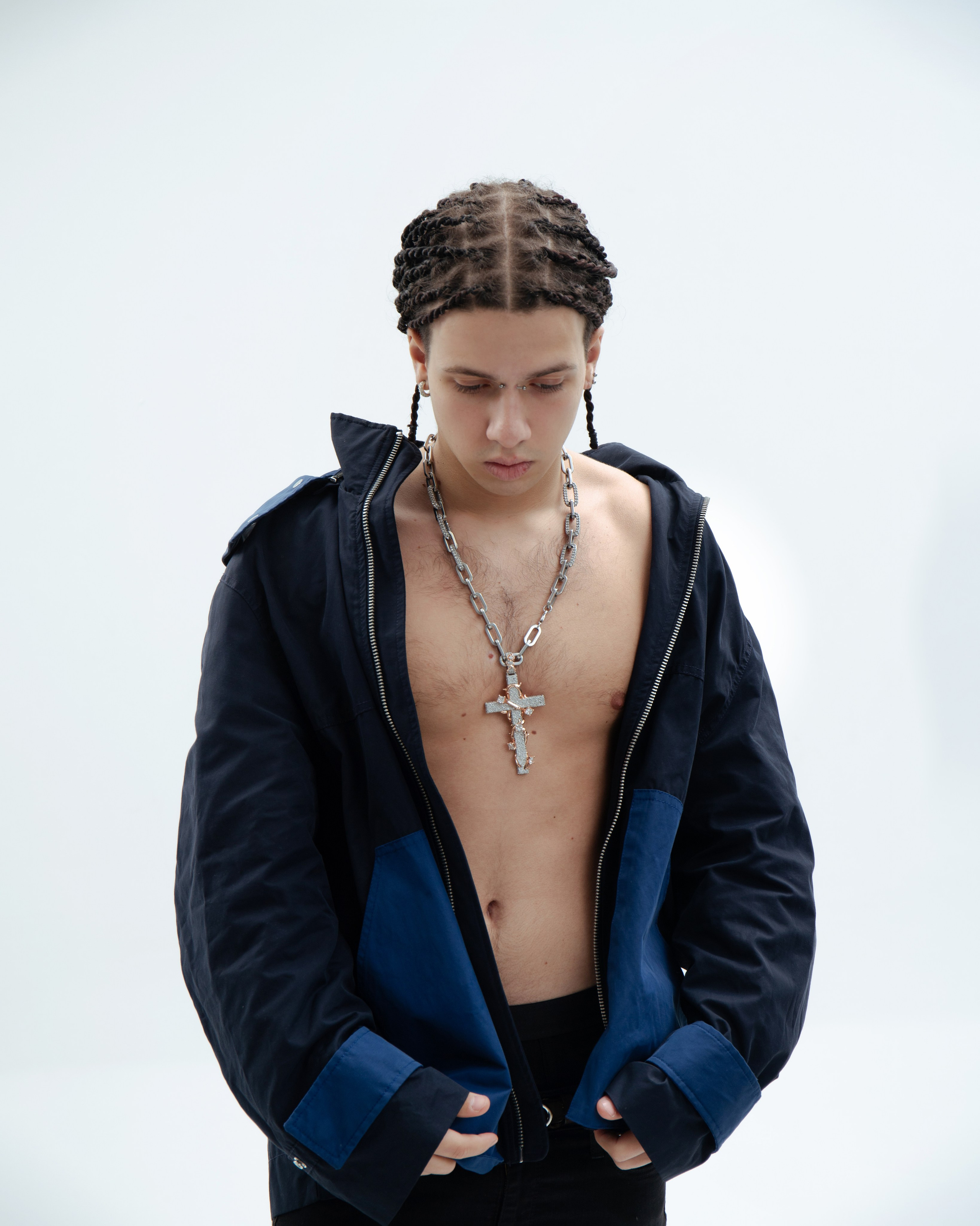 Radik. Photographe Varsovie | MOKS — Artiste 3D & Directeur Créatif