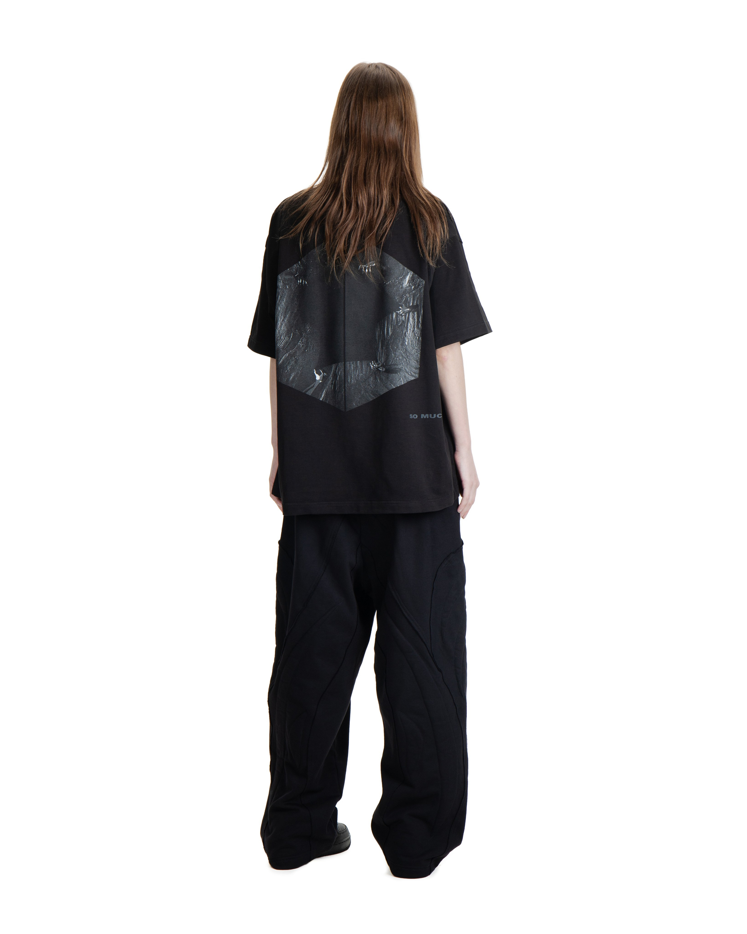 Yora Lookbook. Fotograf Mody Warszawa | MOKS — 3D Artist & Creative Director
