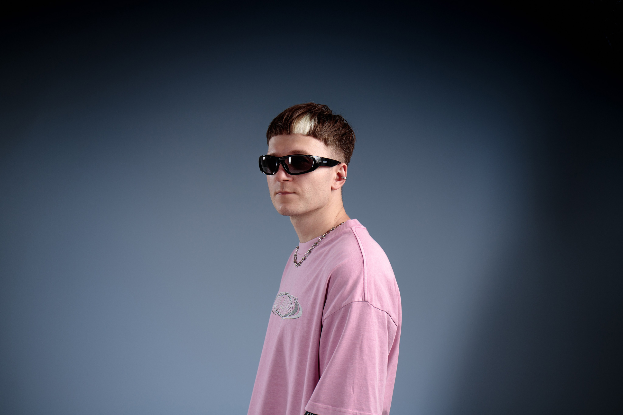 Andrii. Photographer Warsaw | MOKS — 3D Artist & Creative Director