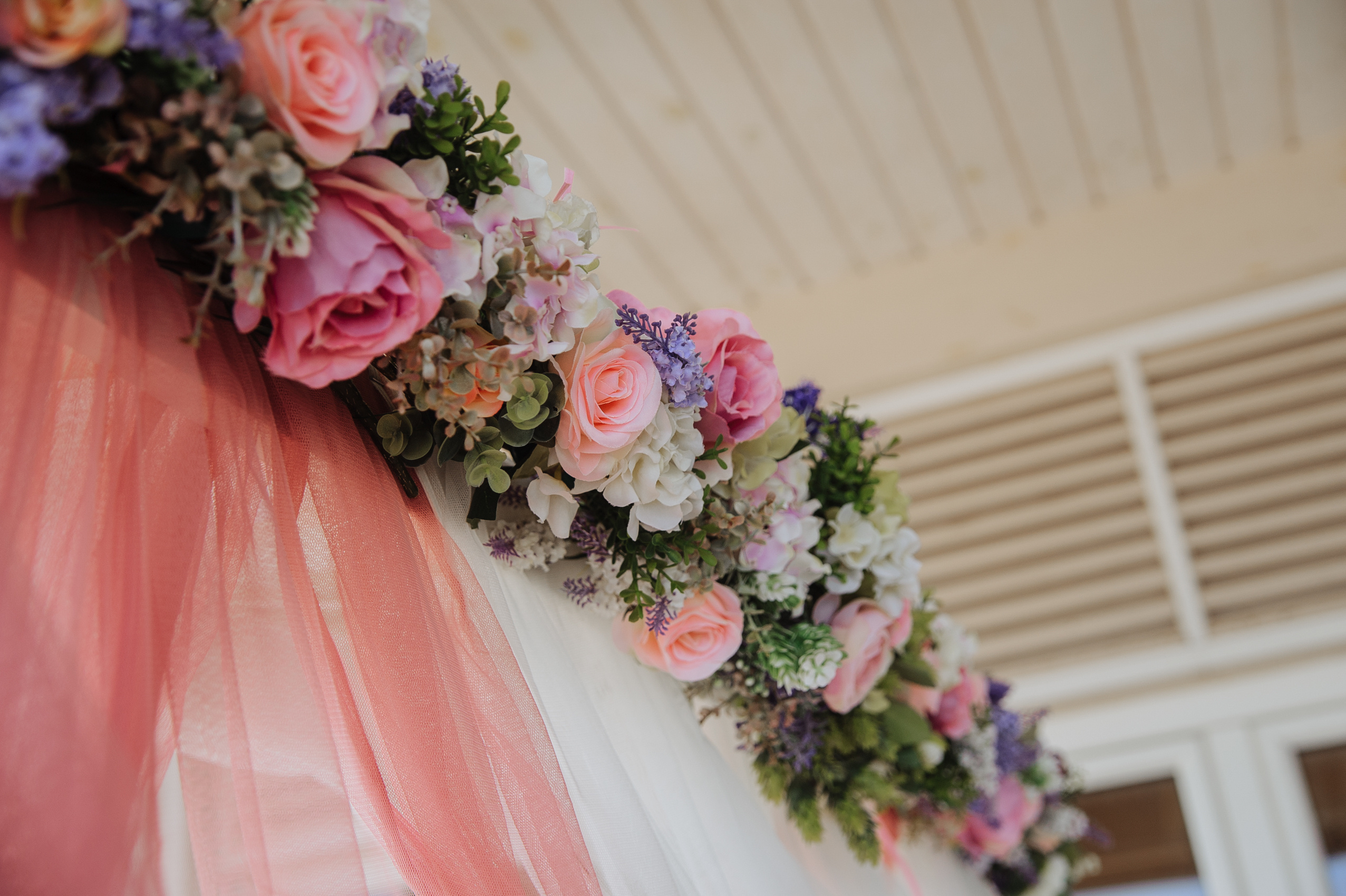 Laconic and elegant wedding. Fostik Alexander — photographer