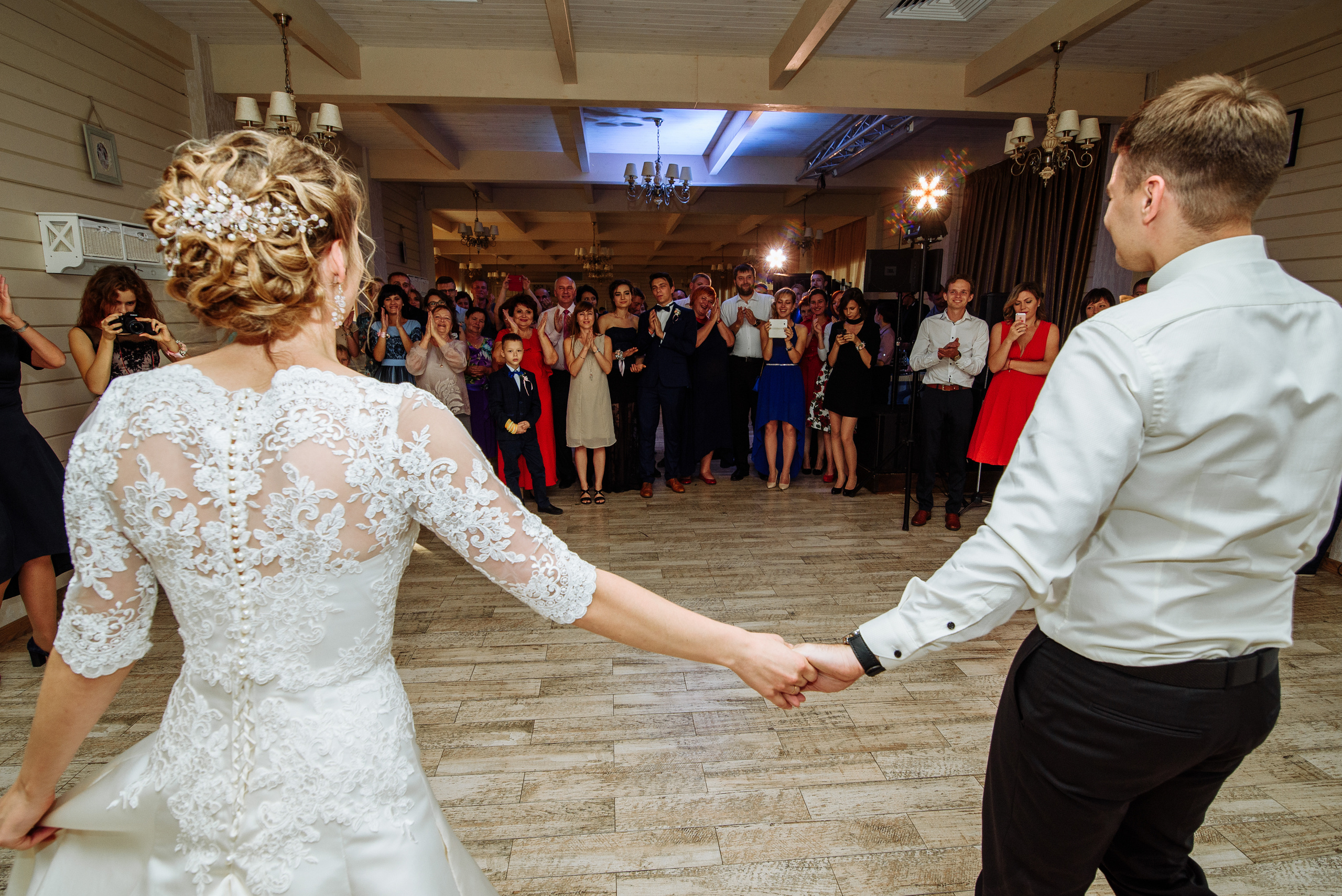 Laconic and elegant wedding. Fostik Alexander — photographer