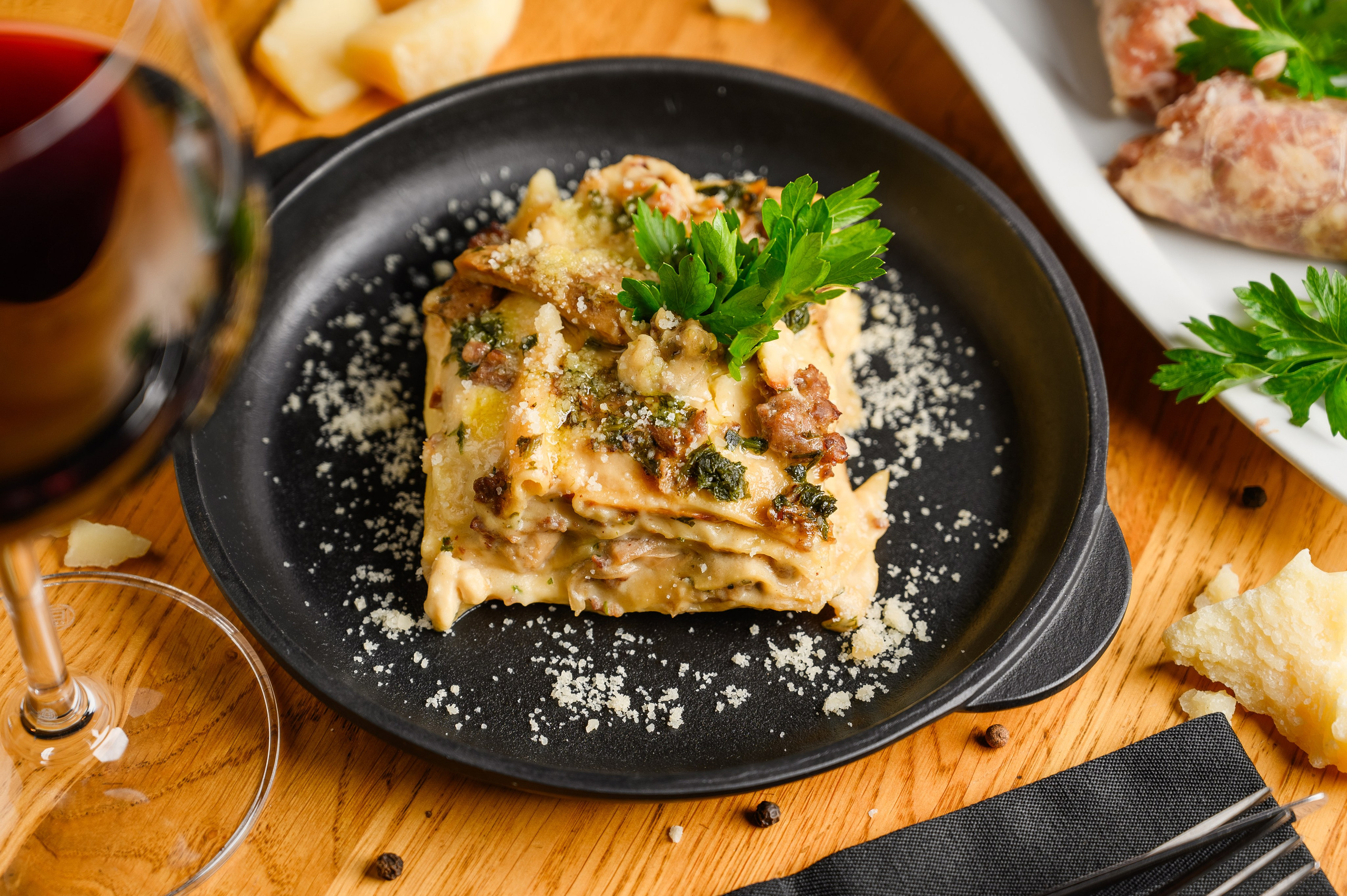 Ресторан «Криниця». Фостик Александр — фотограф