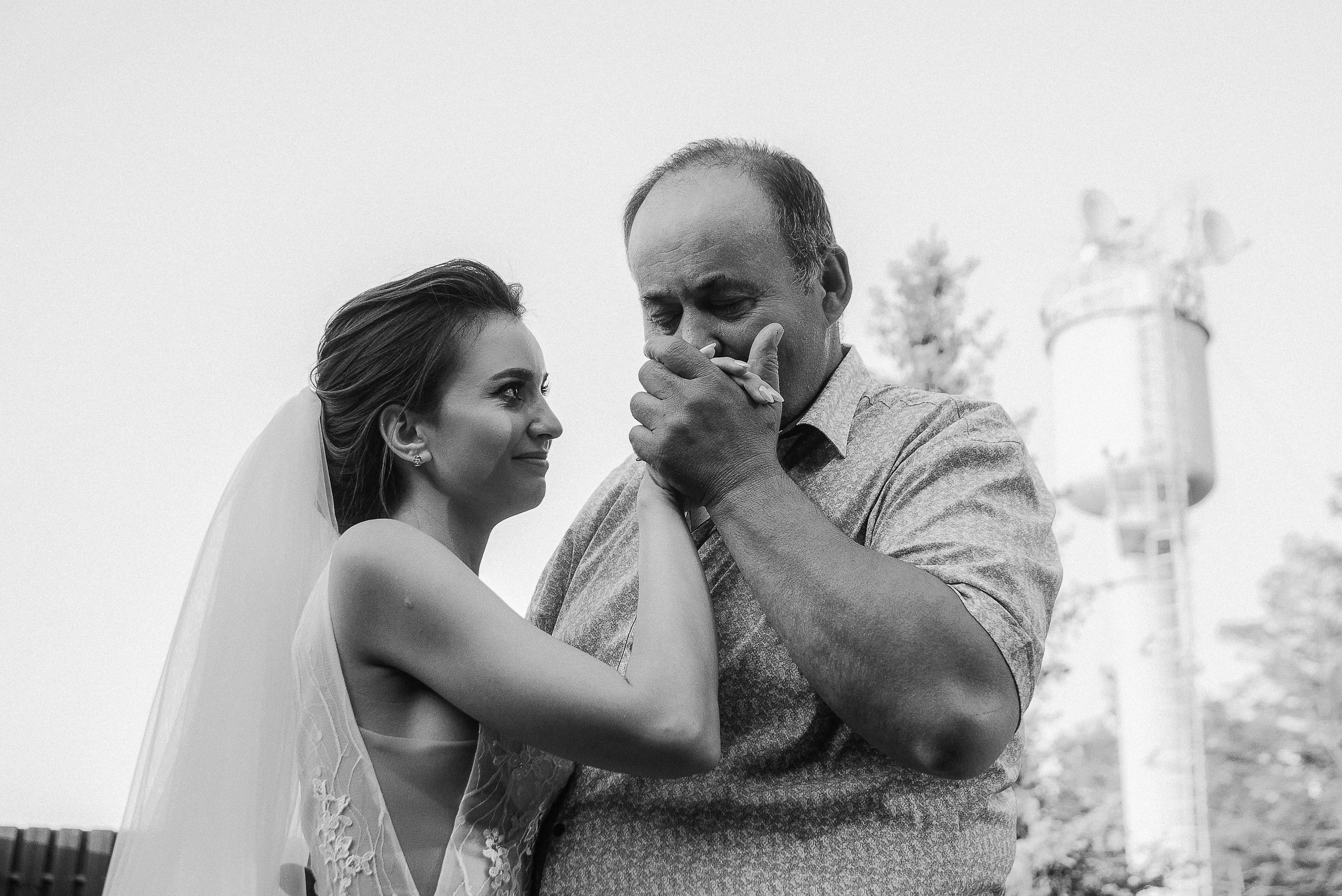 Loving is so simple. Fostik Alexander — photographer