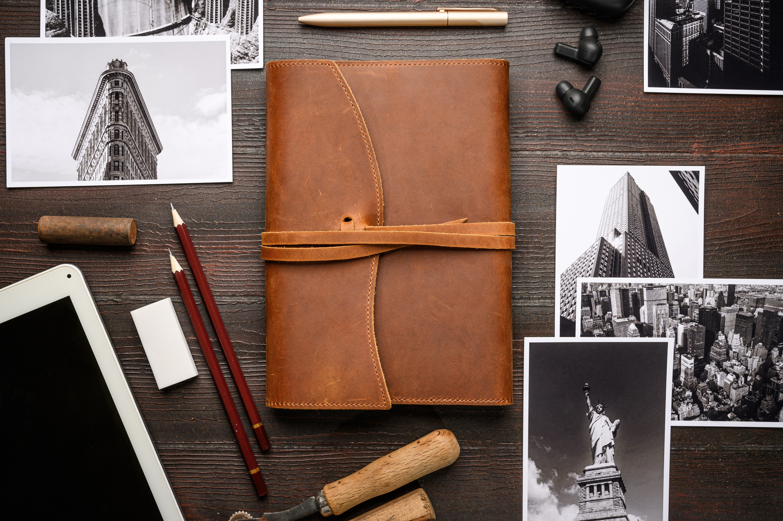 Зйомка шкіряних виробів. Фостик Олександр — фотограф