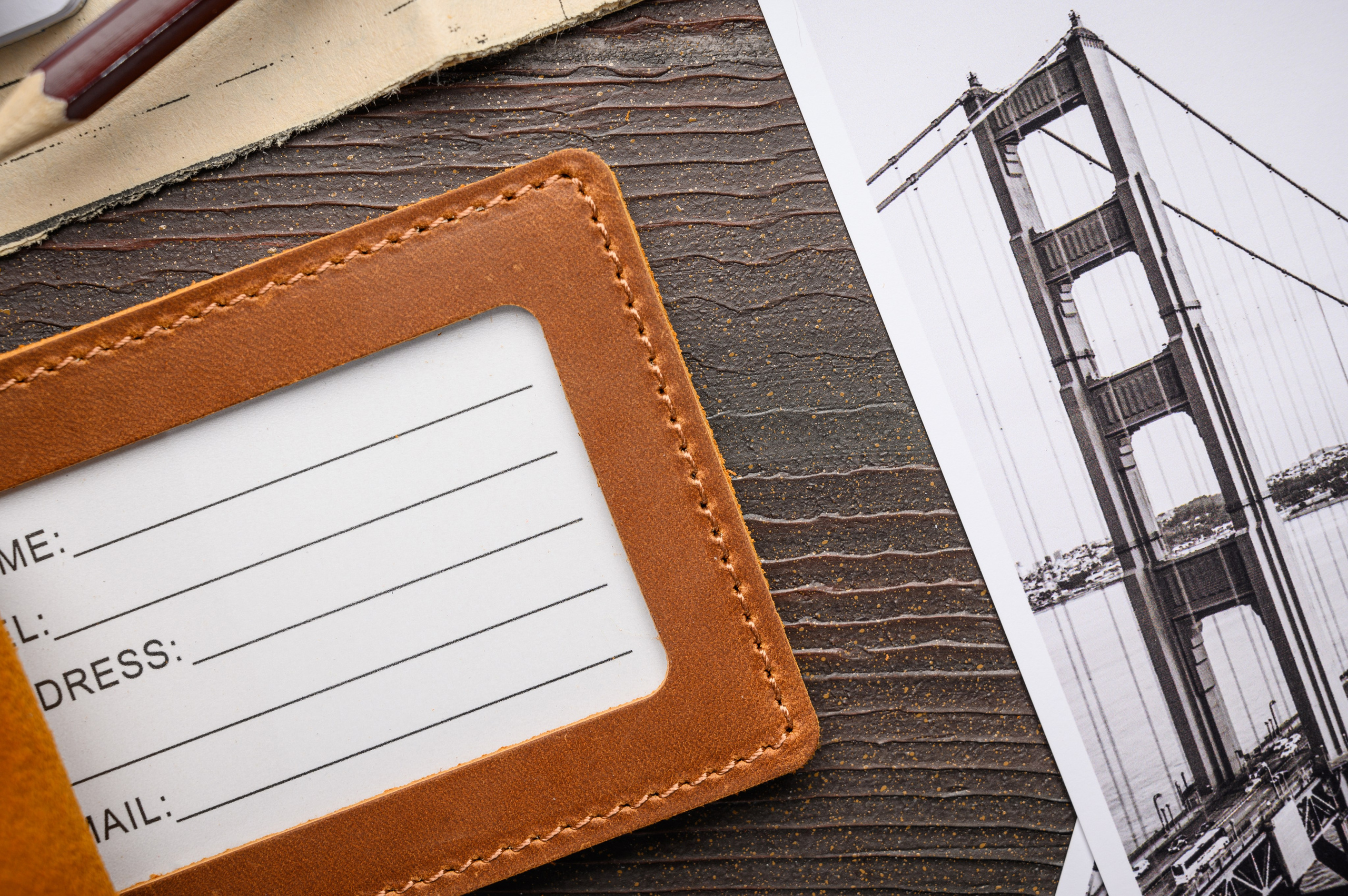 Зйомка шкіряних виробів. Фостик Олександр — фотограф