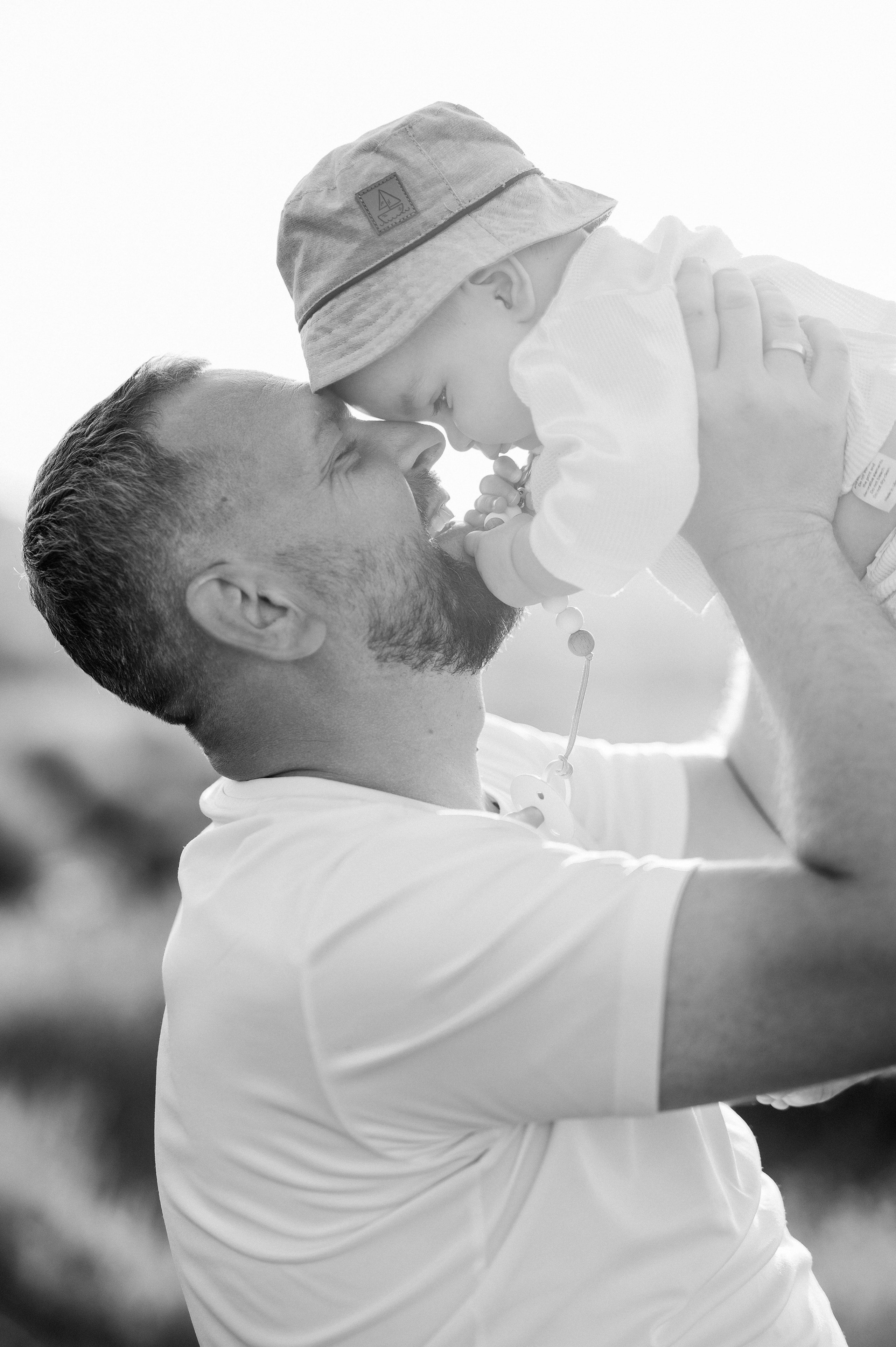 With the sun inside. Fostik Alexander — photographer