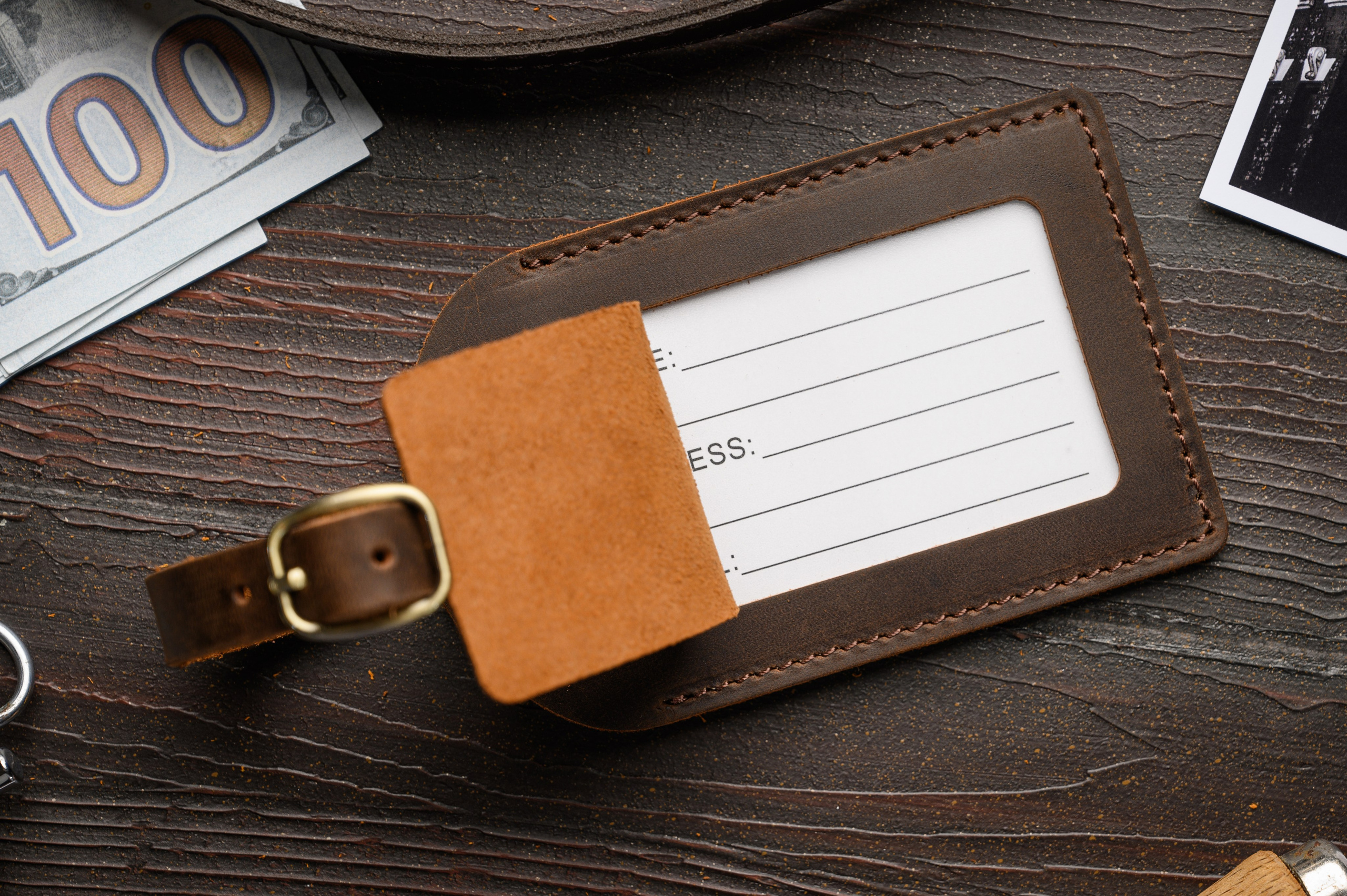 Зйомка шкіряних виробів. Фостик Олександр — фотограф