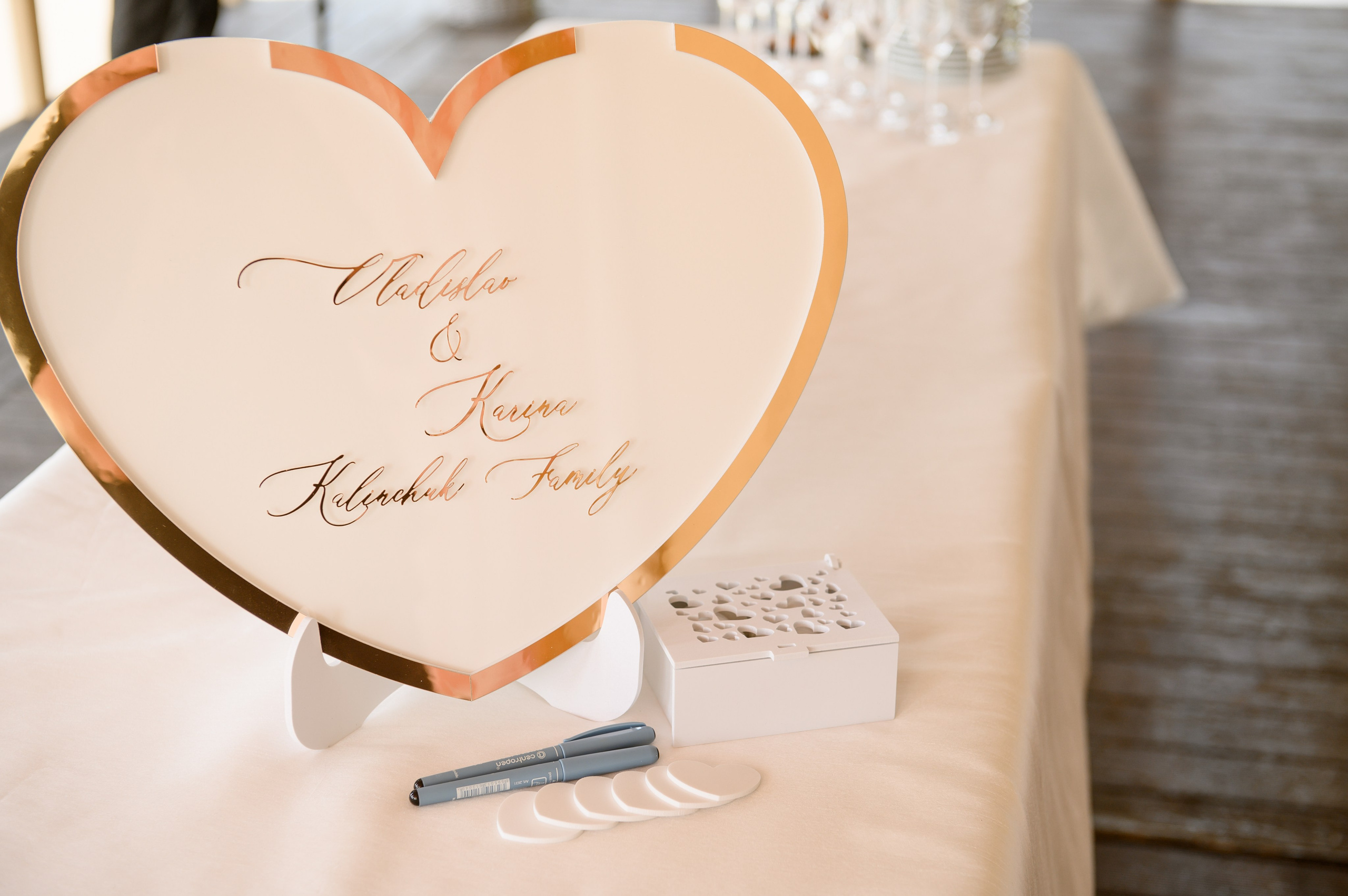 Наші обійми. Фостик Олександр — фотограф