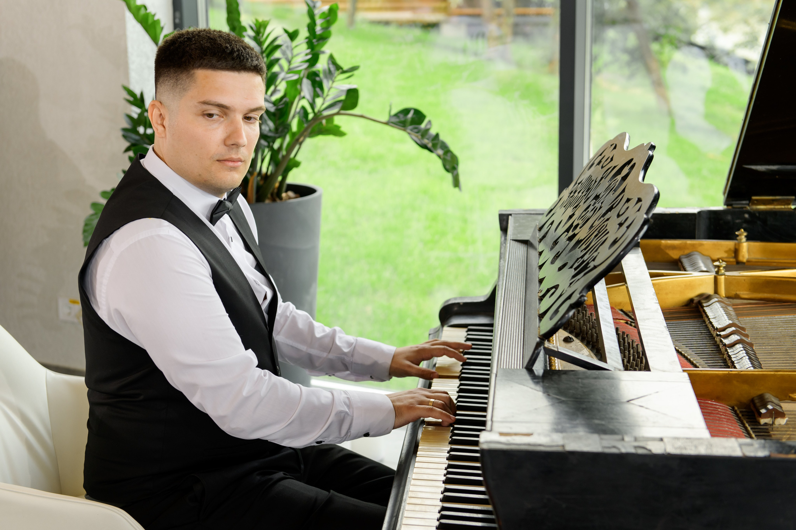 Мелодия любви. Фостик Александр — фотограф