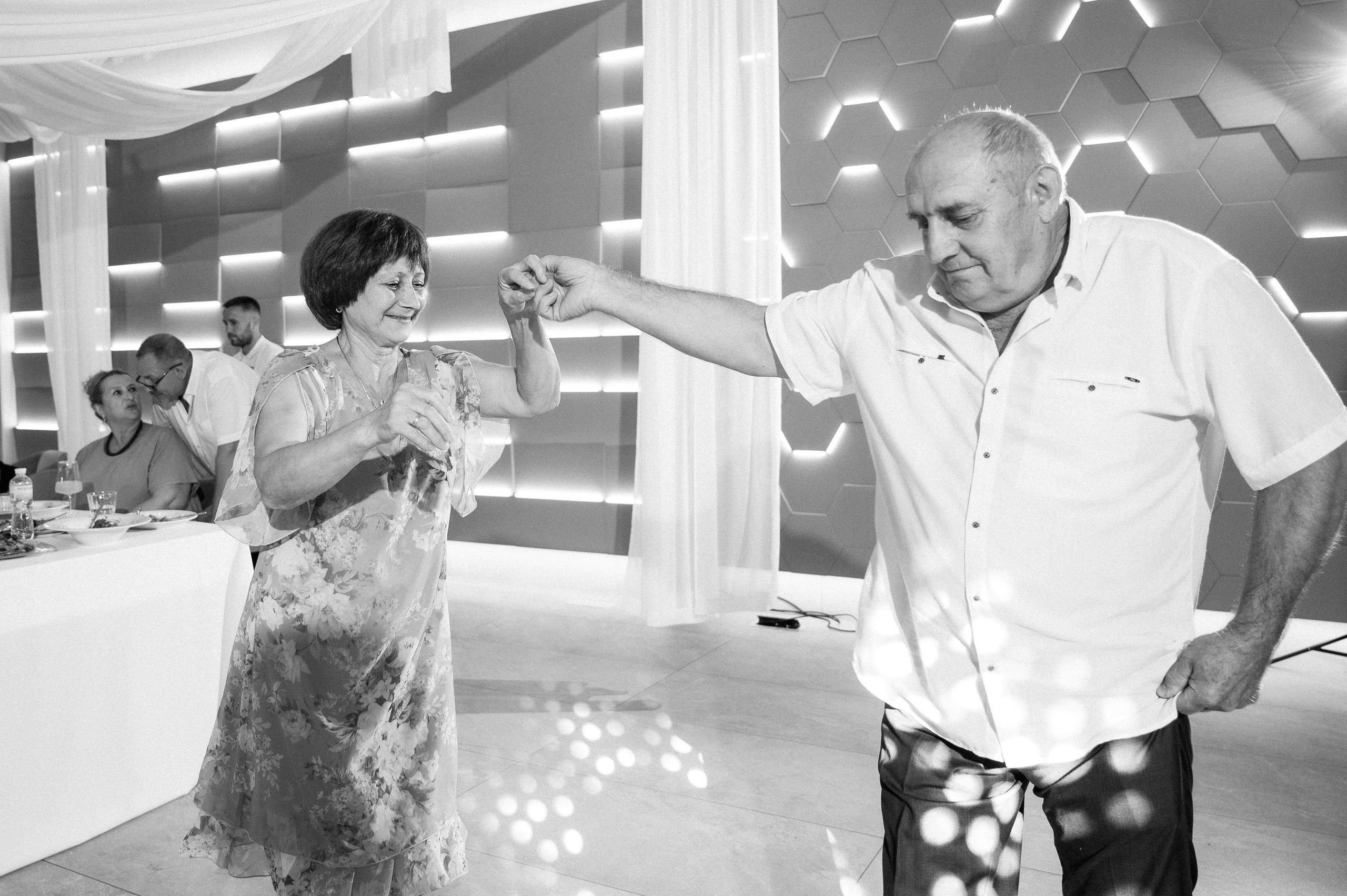 Heart in the palms. Fostik Alexander — photographer