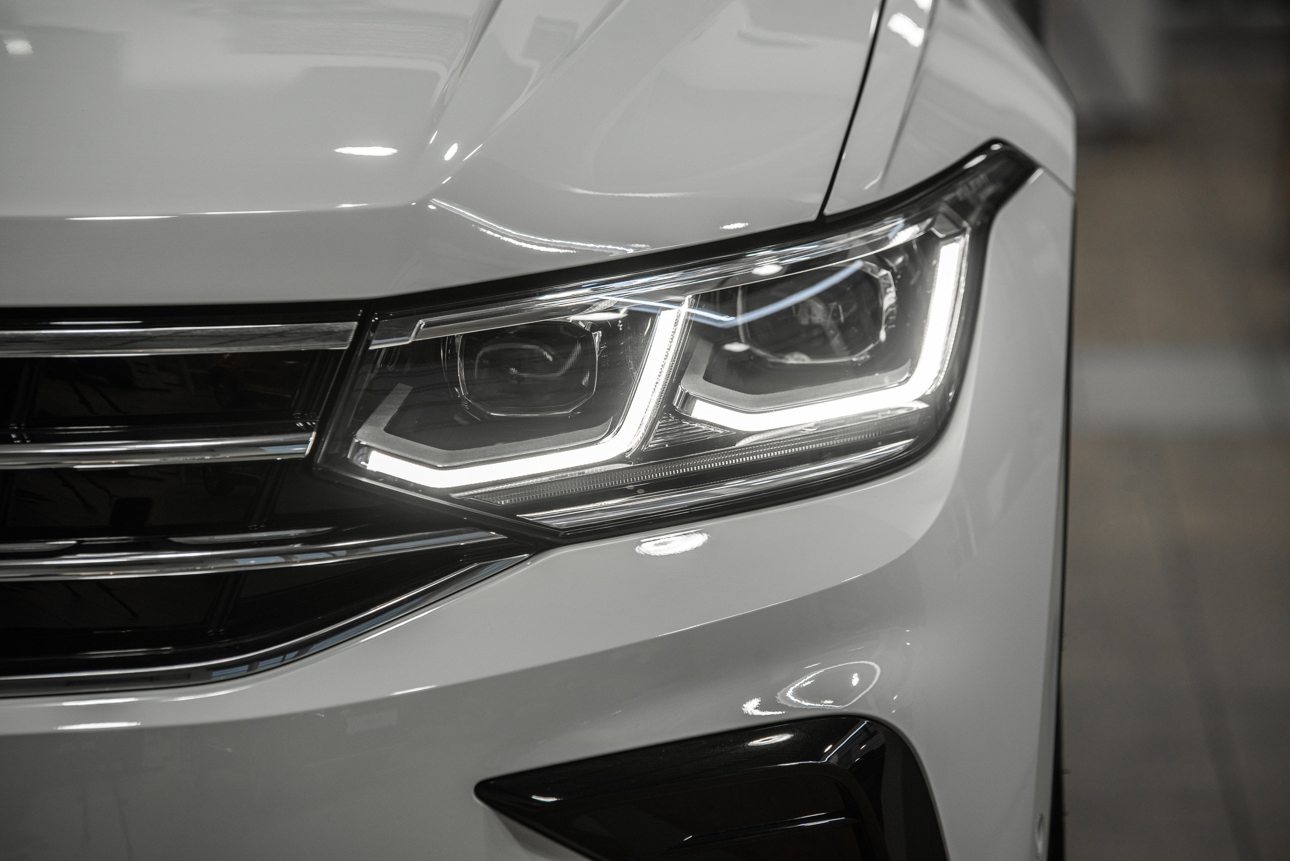 Съемка для автомобильного салона Volkswagen. Фостик Александр — фотограф