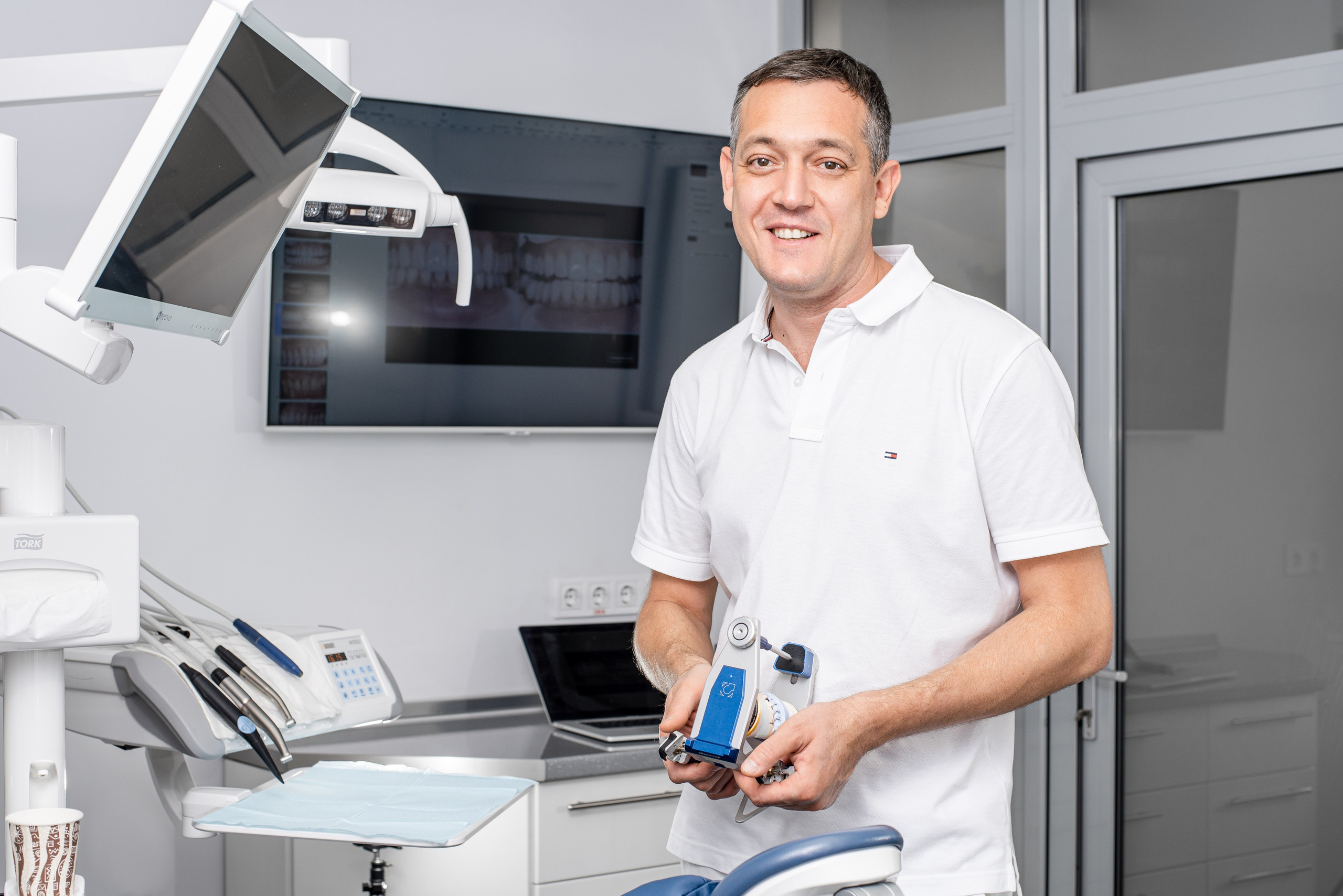 Стоматологія доктора Альошина. Фостик Олександр — фотограф