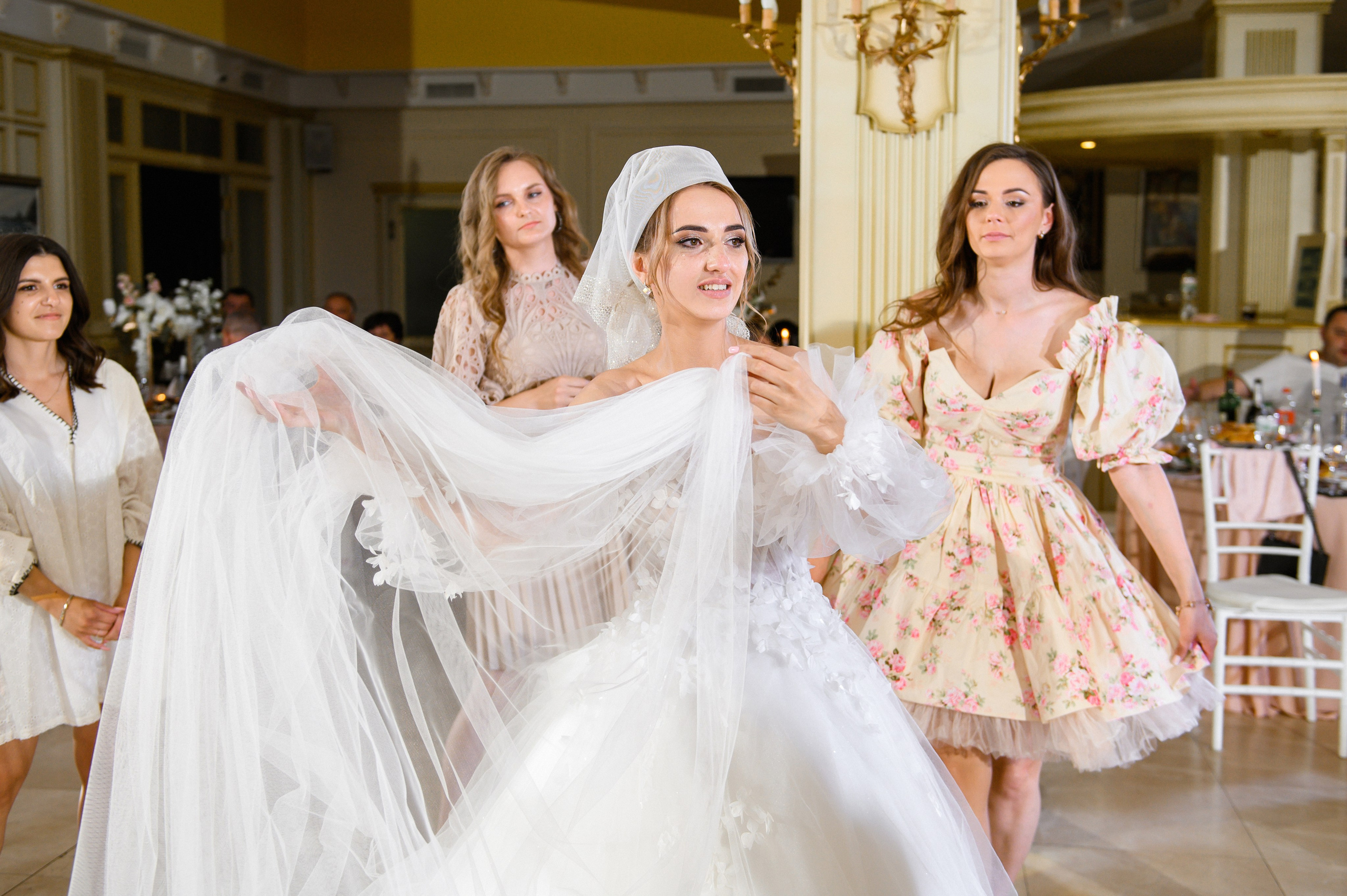 Наші обійми. Фостик Олександр — фотограф