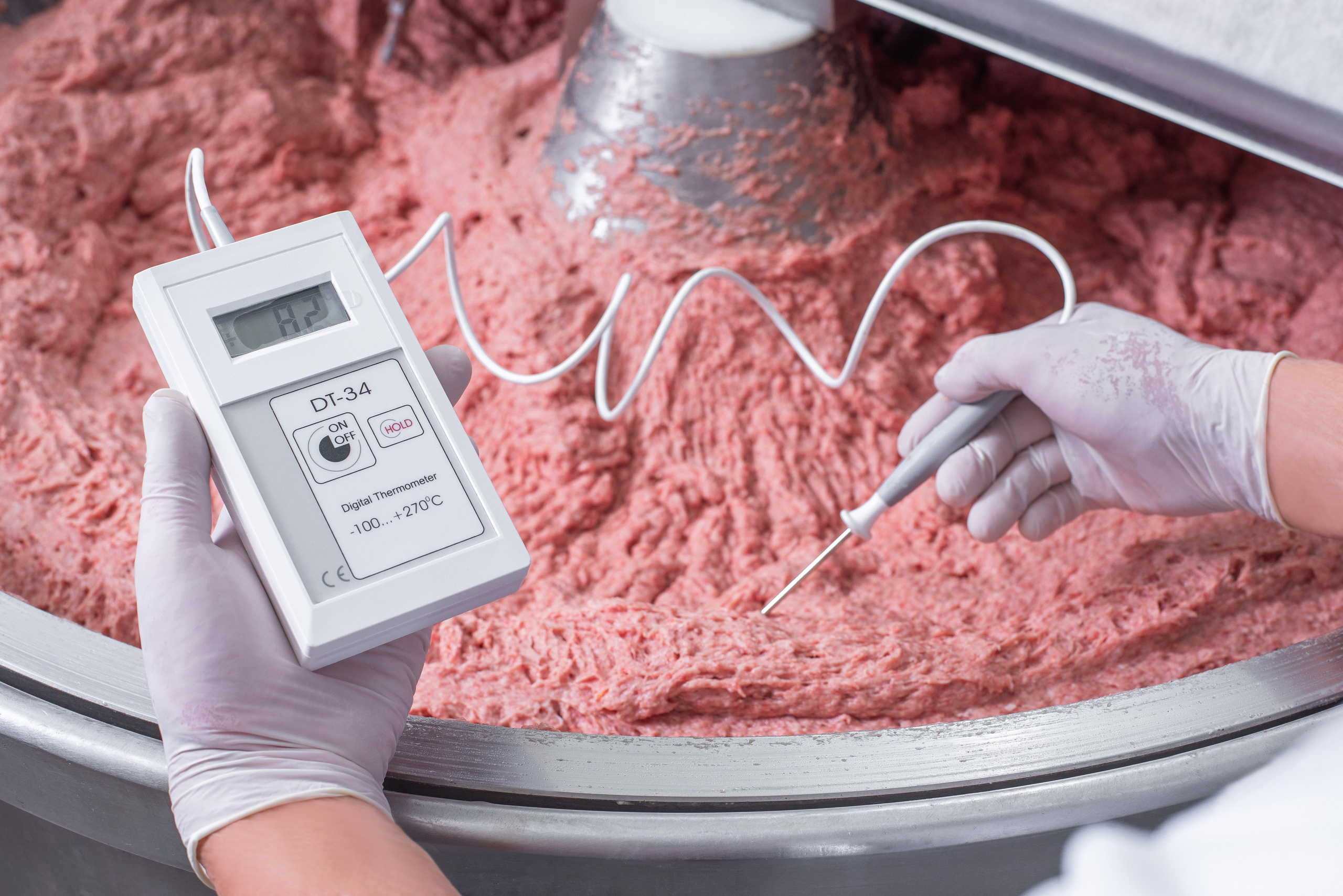 Мережа продуктових магазинів «Рідне Село». Фостик Олександр — фотограф