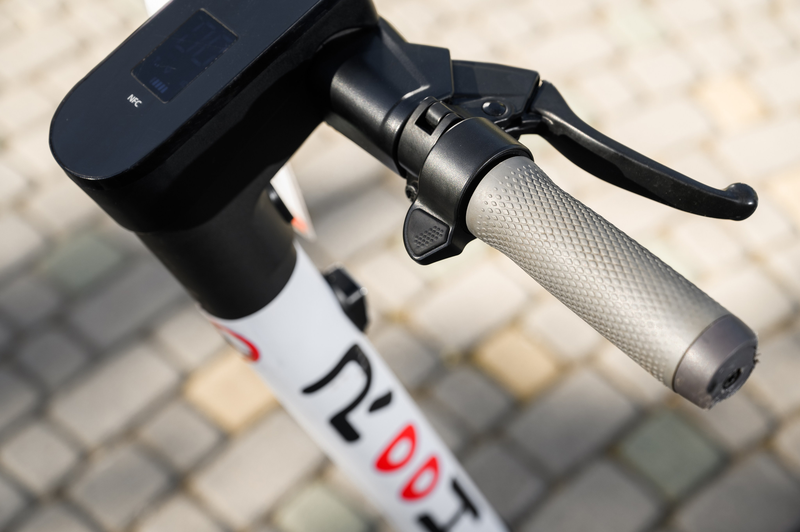 Rooh электросамокаты. Фостик Александр — фотограф