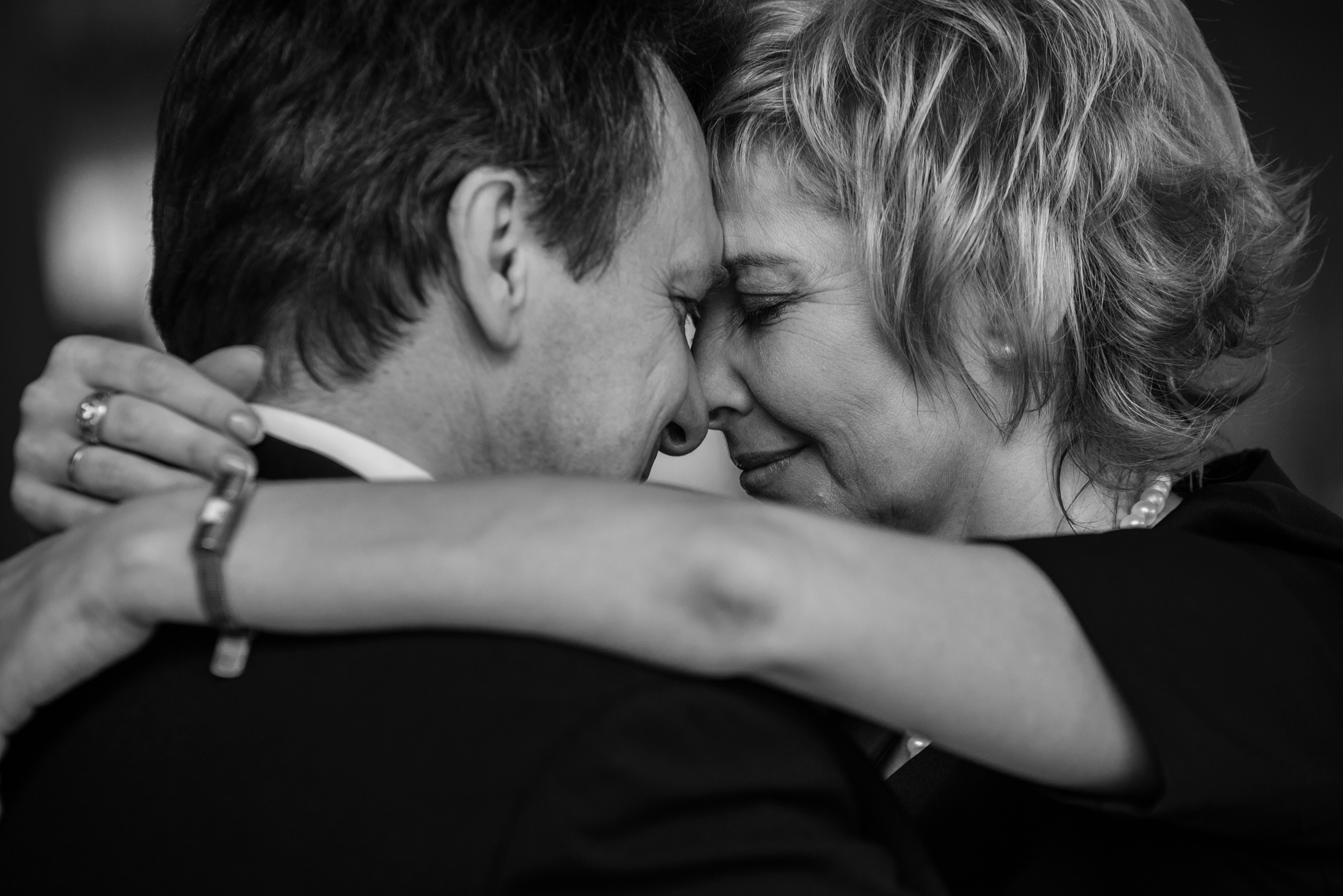 Laconic and elegant wedding. Fostik Alexander — photographer