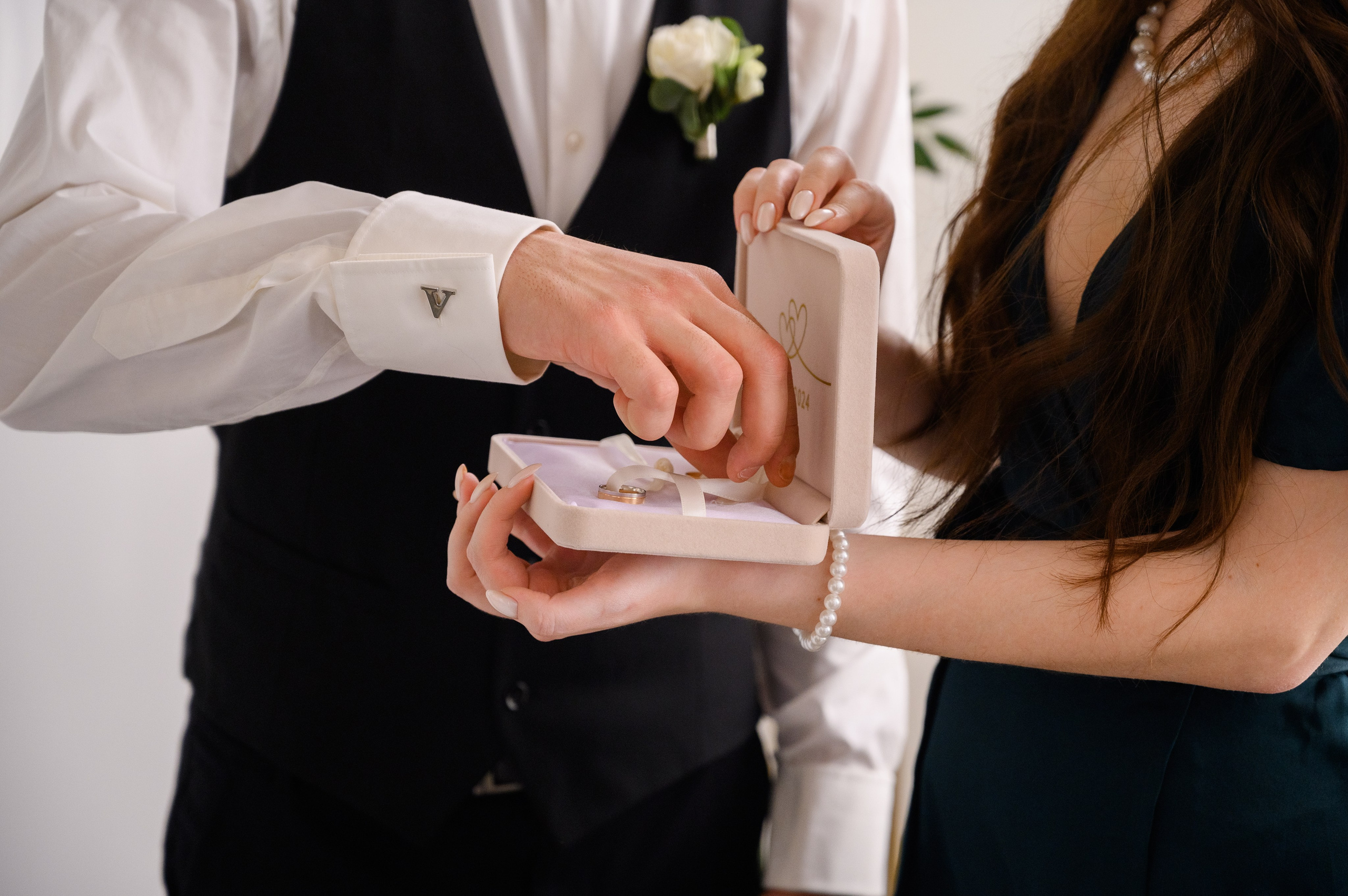 Ours forever. Fostik Alexander — photographer