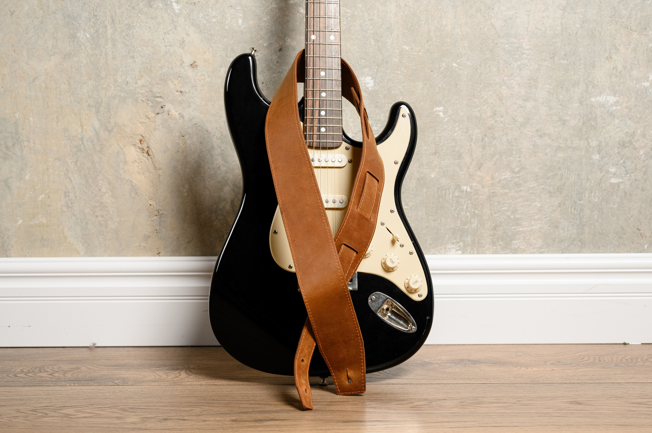 Зйомка шкіряних виробів. Фостик Олександр — фотограф