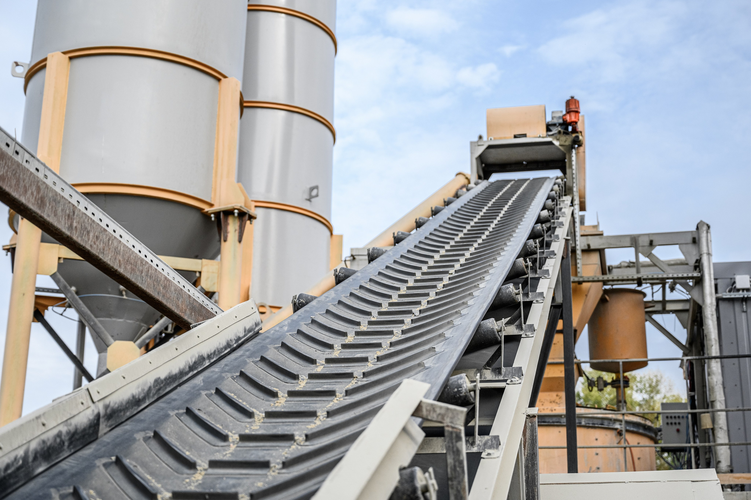 Contur-building company. Фостик Олександр — фотограф