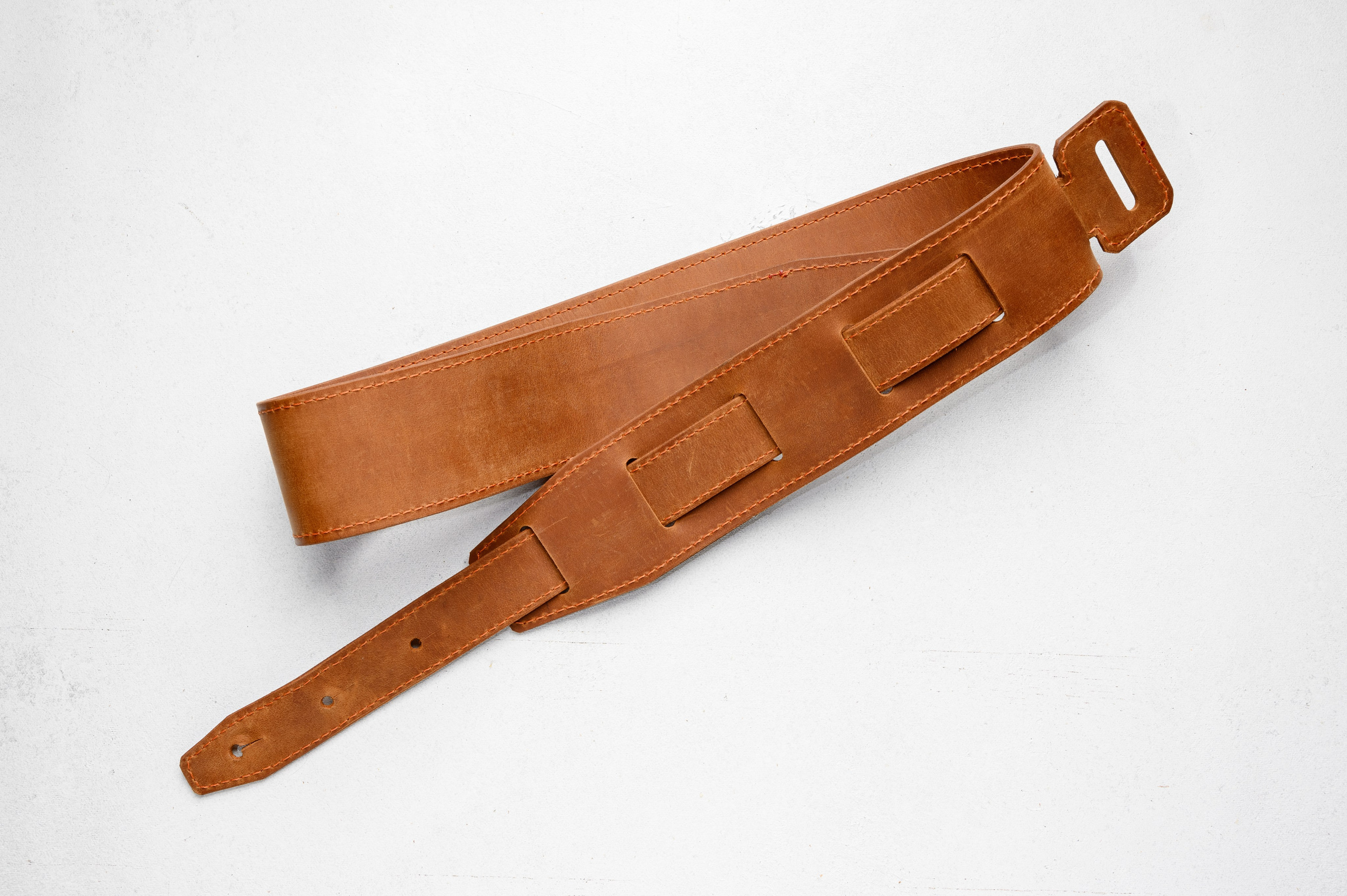 Зйомка шкіряних виробів. Фостик Олександр — фотограф