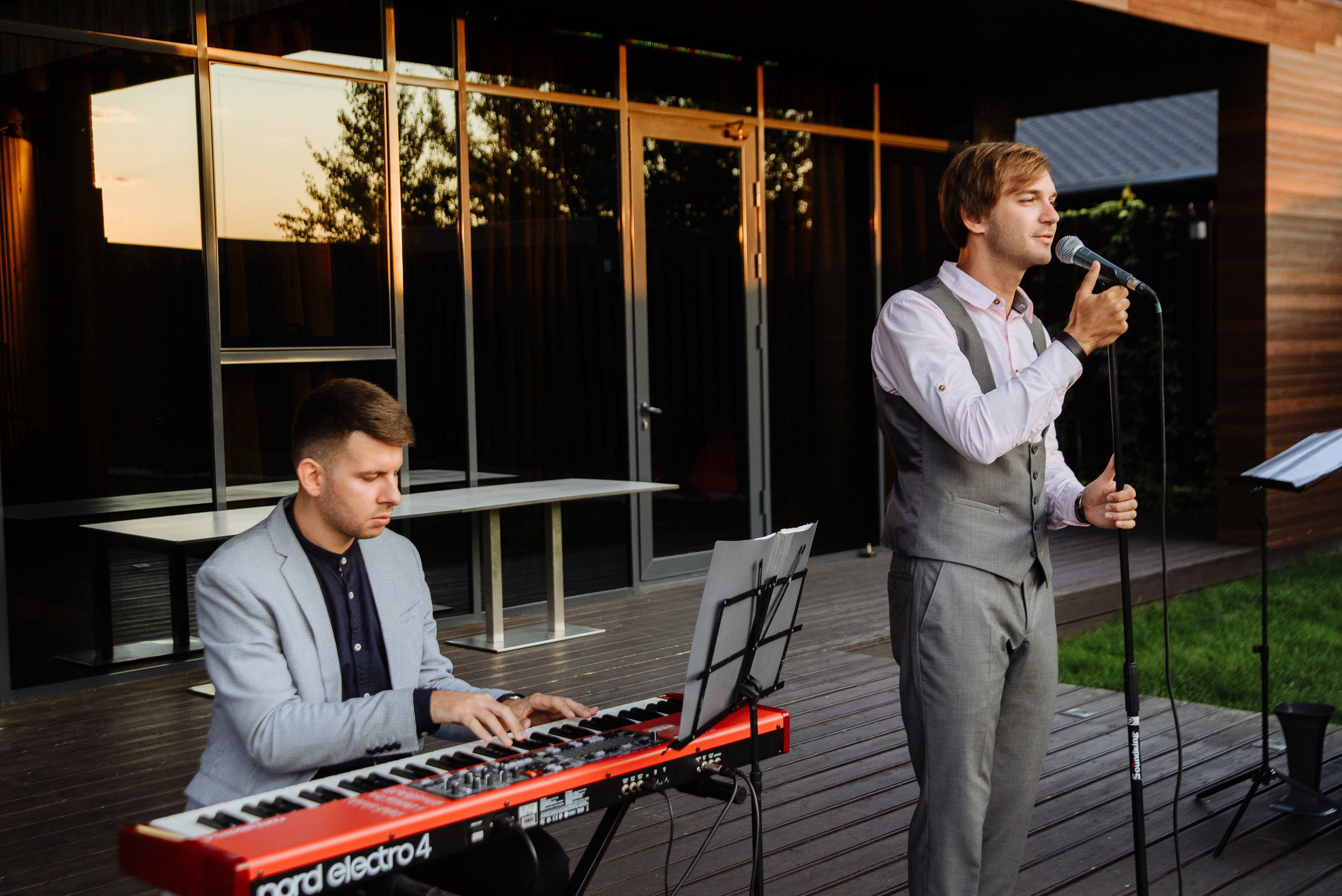 Loving is so simple. Fostik Alexander — photographer