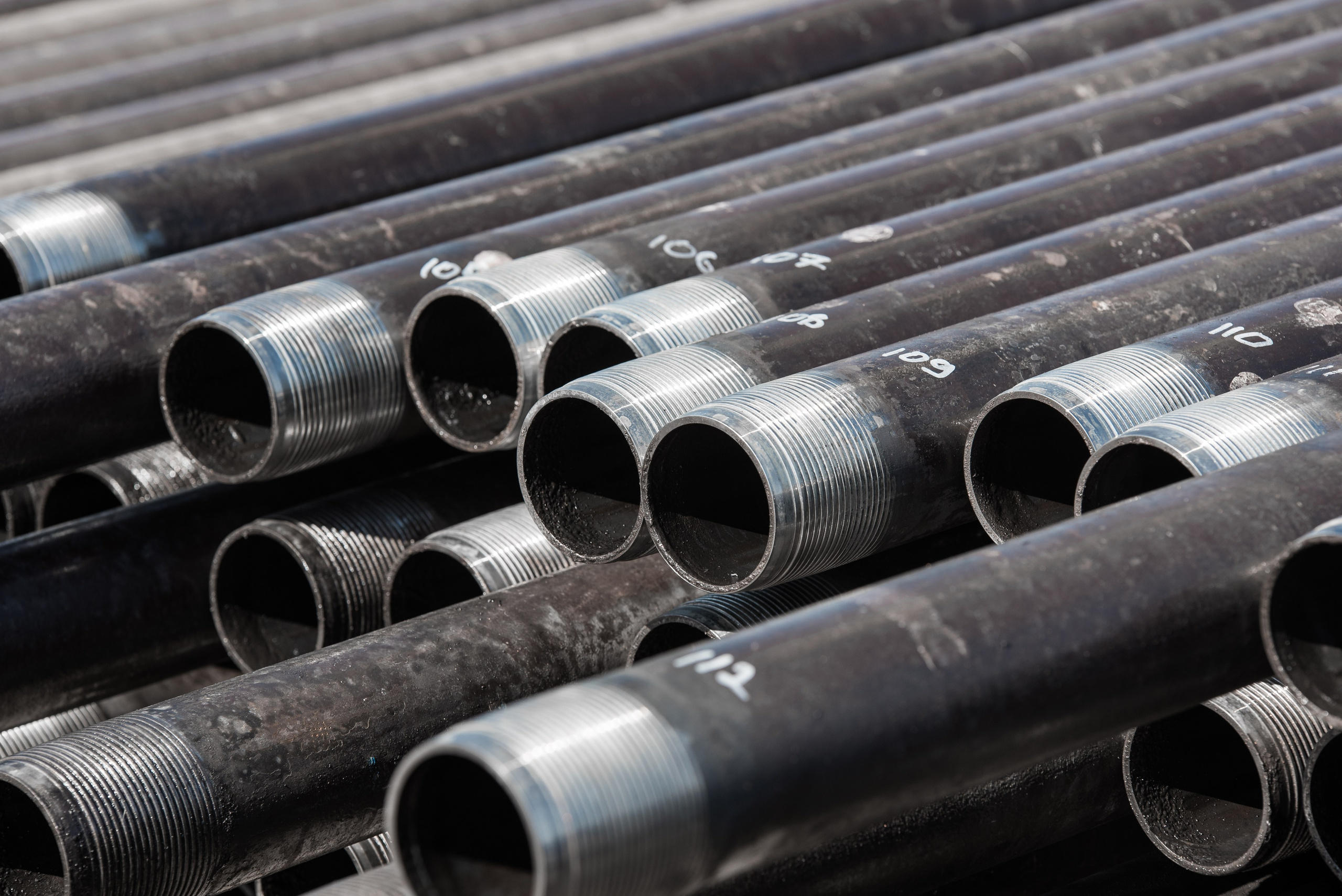 Съемка каталога для нефтегазовой компании «DENIMEX». Фостик Александр — фотограф