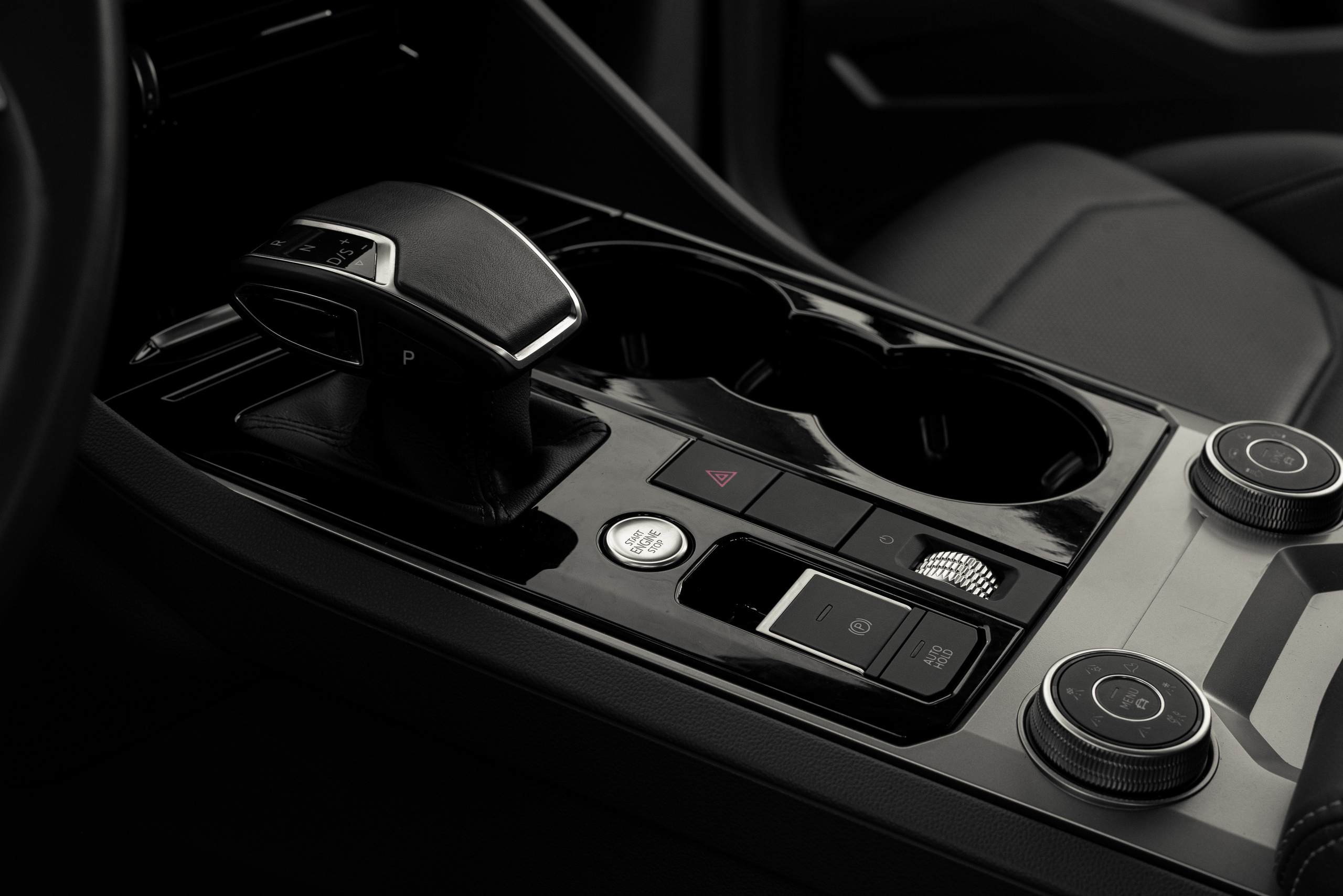 Съемка для автомобильного салона Volkswagen. Фостик Александр — фотограф