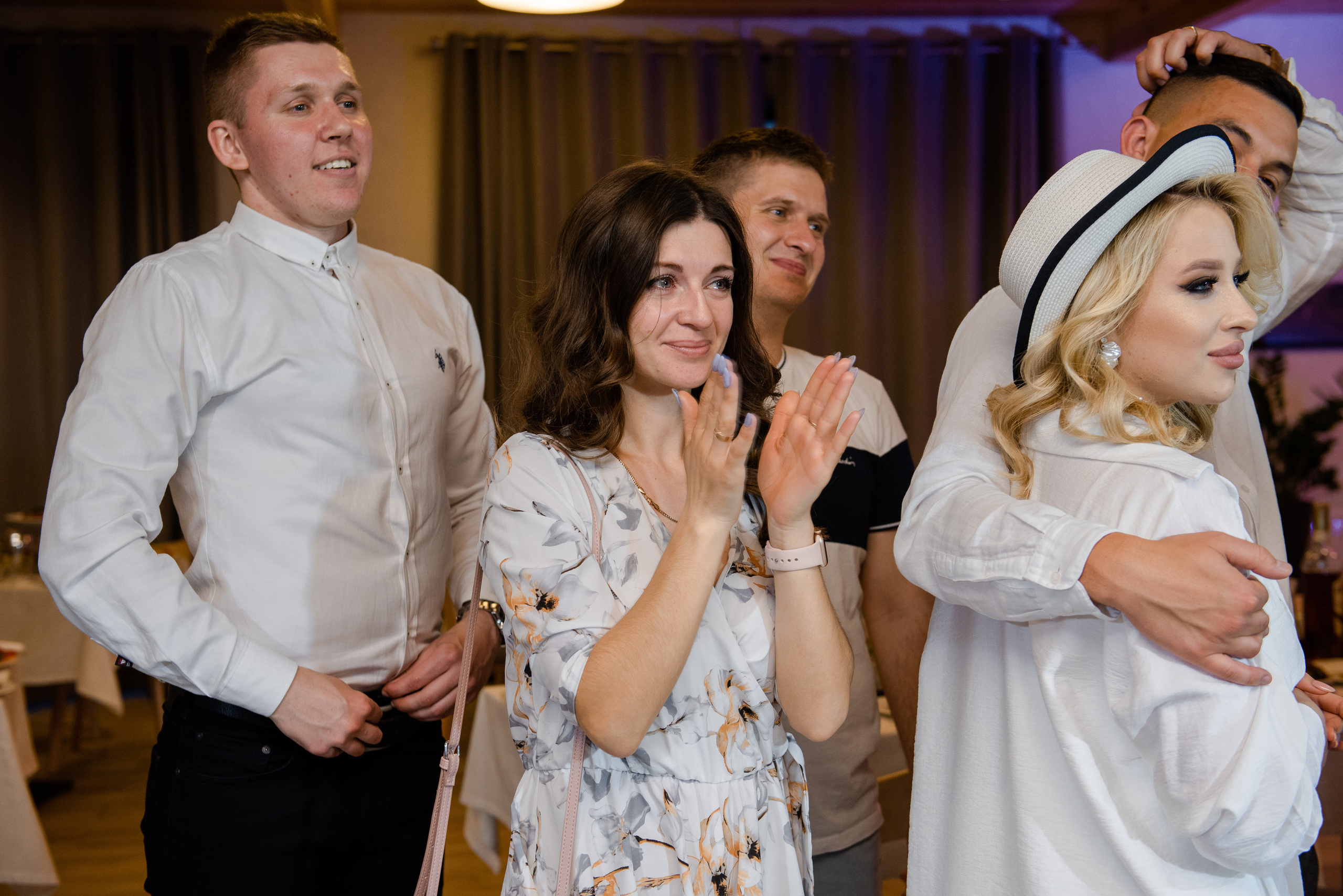 На одній хвилі. Фостик Олександр — фотограф