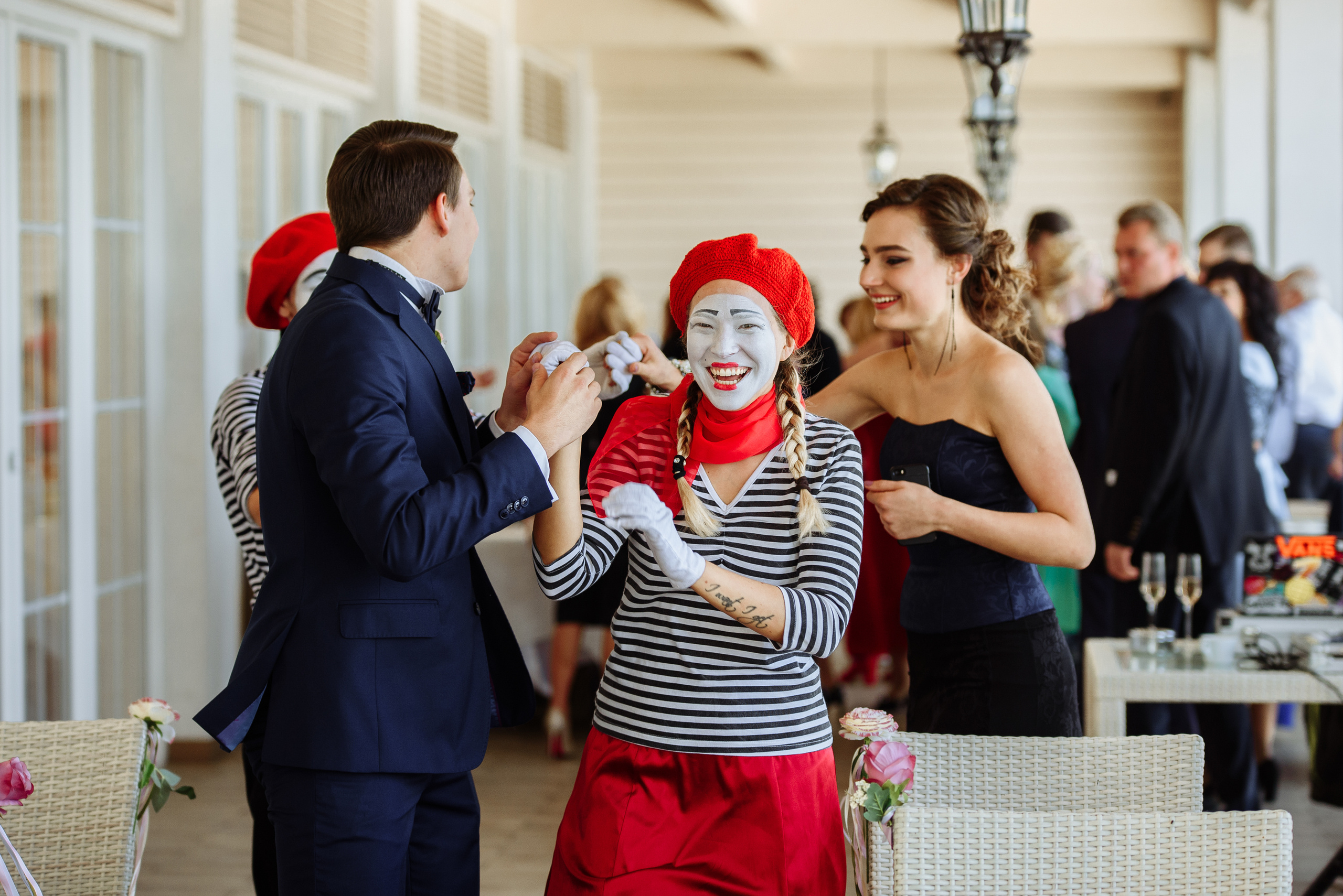 Laconic and elegant wedding. Fostik Alexander — photographer